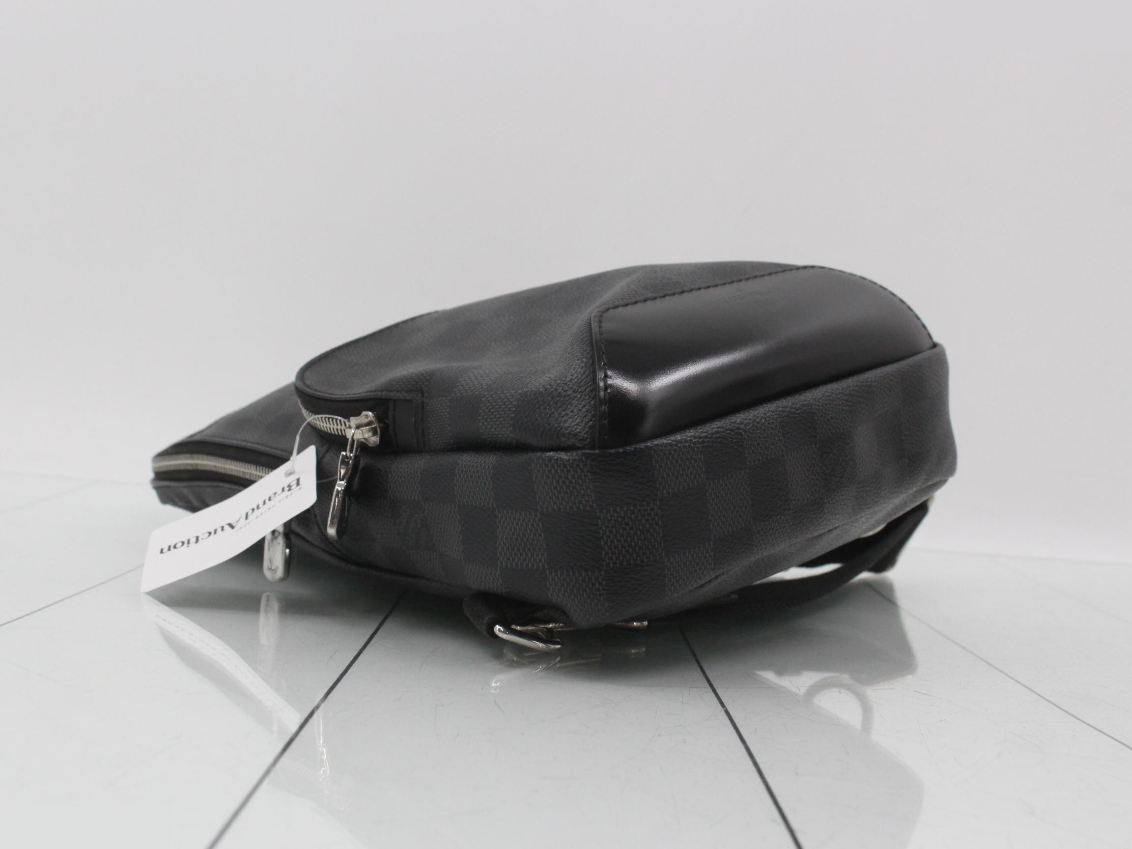 Damier Graphite Avenue Sling Bag (Shoulder Bag) — view 5