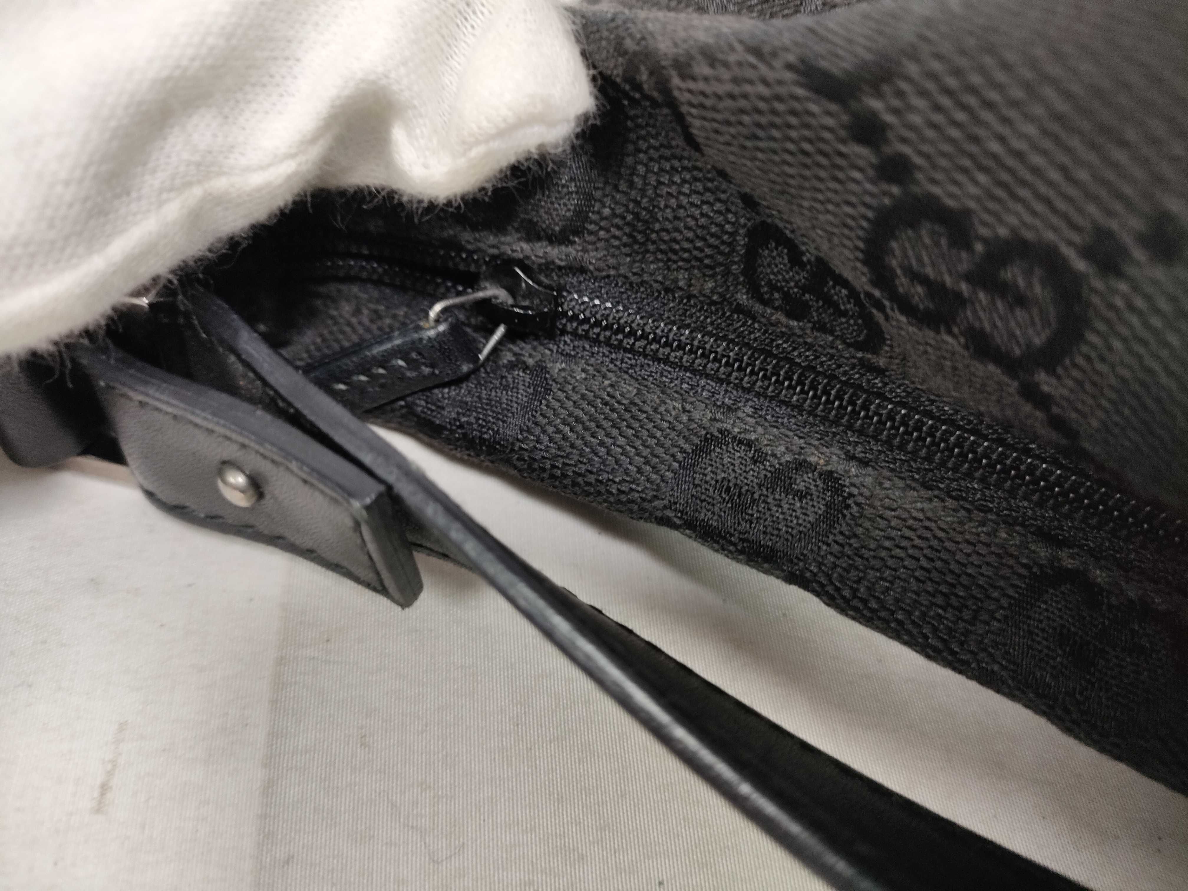 handbag accessory pouch, leather and canvas, GG pattern, black. — view 10