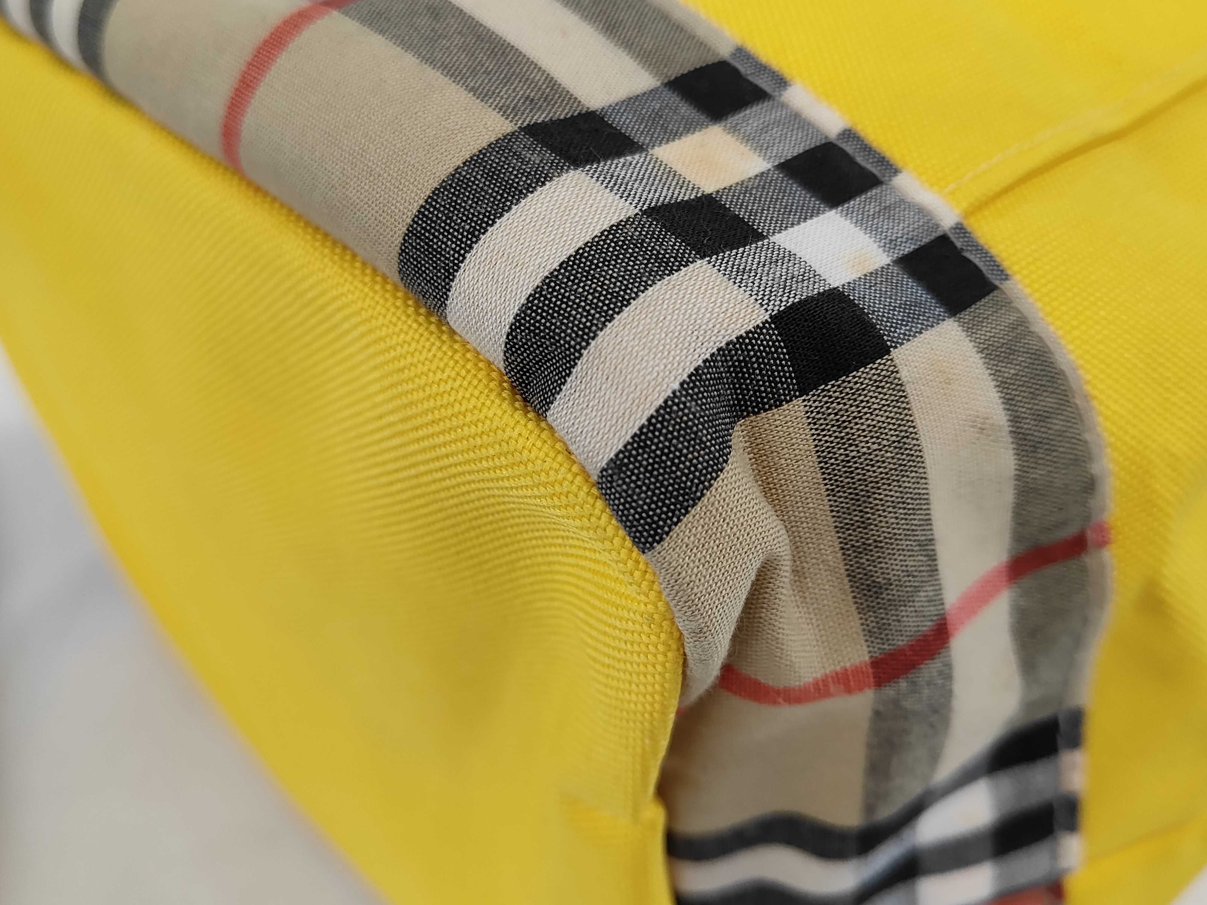 Burberry's Drawstring Bag Shoulder Bag — view 3