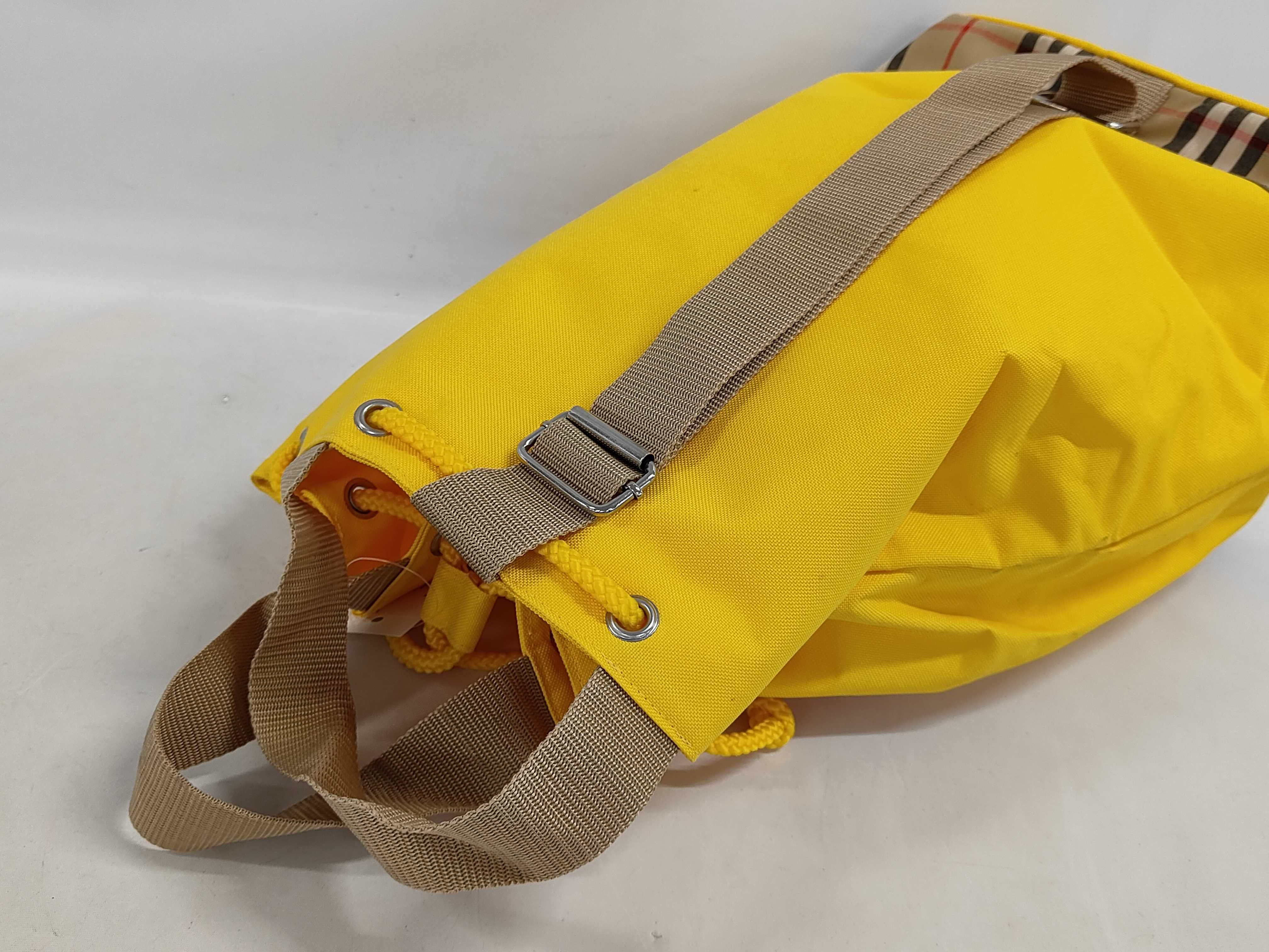 Burberry's Drawstring Bag Shoulder Bag — view 6