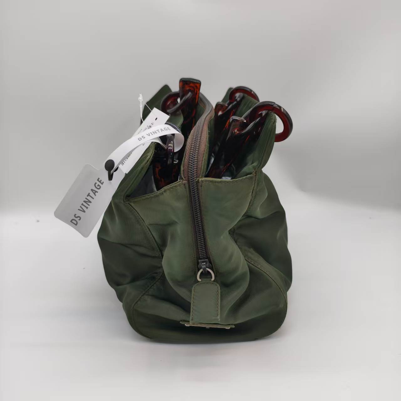 【*Shipped from: China*】PRADA Nylon Handbag — view 3