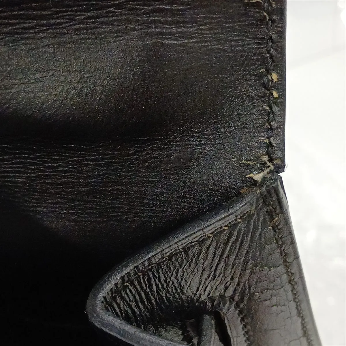 [Individually packaged] Hermes Kelly 32 Sellier Box Calf Black Gold Hardware I: 1979 — view 14