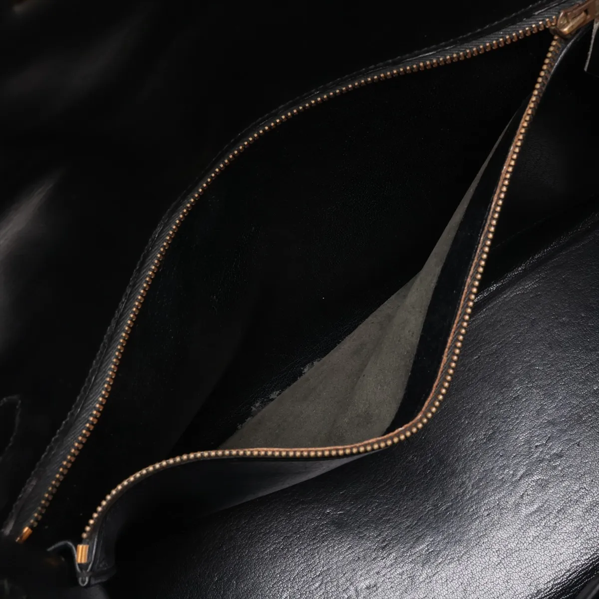 [Individually packaged] Hermes Kelly 32 Sellier Box Calf Black Gold Hardware I: 1979 — view 8