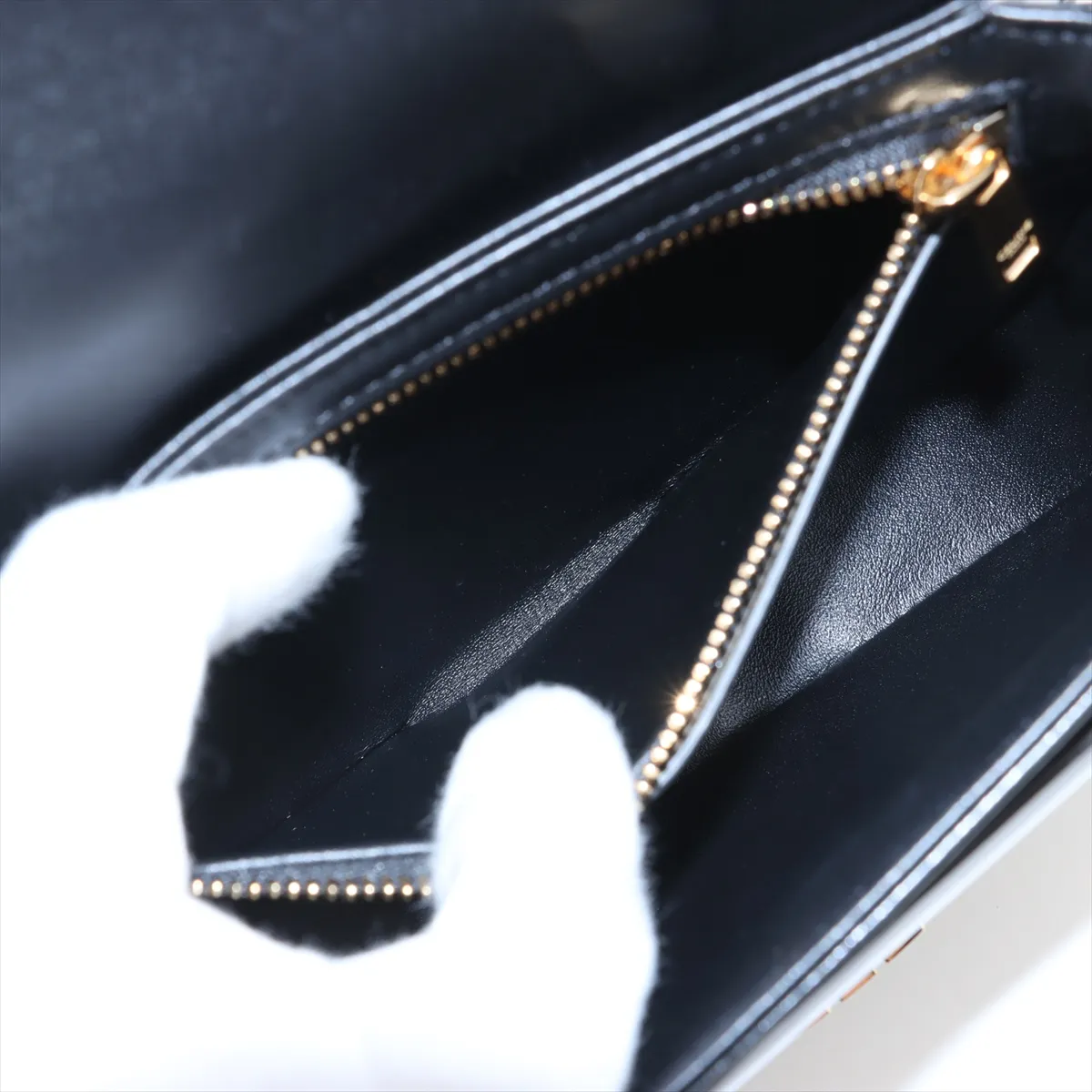 Triomphe Bouzas Leather Shoulder Bag Black — view 7