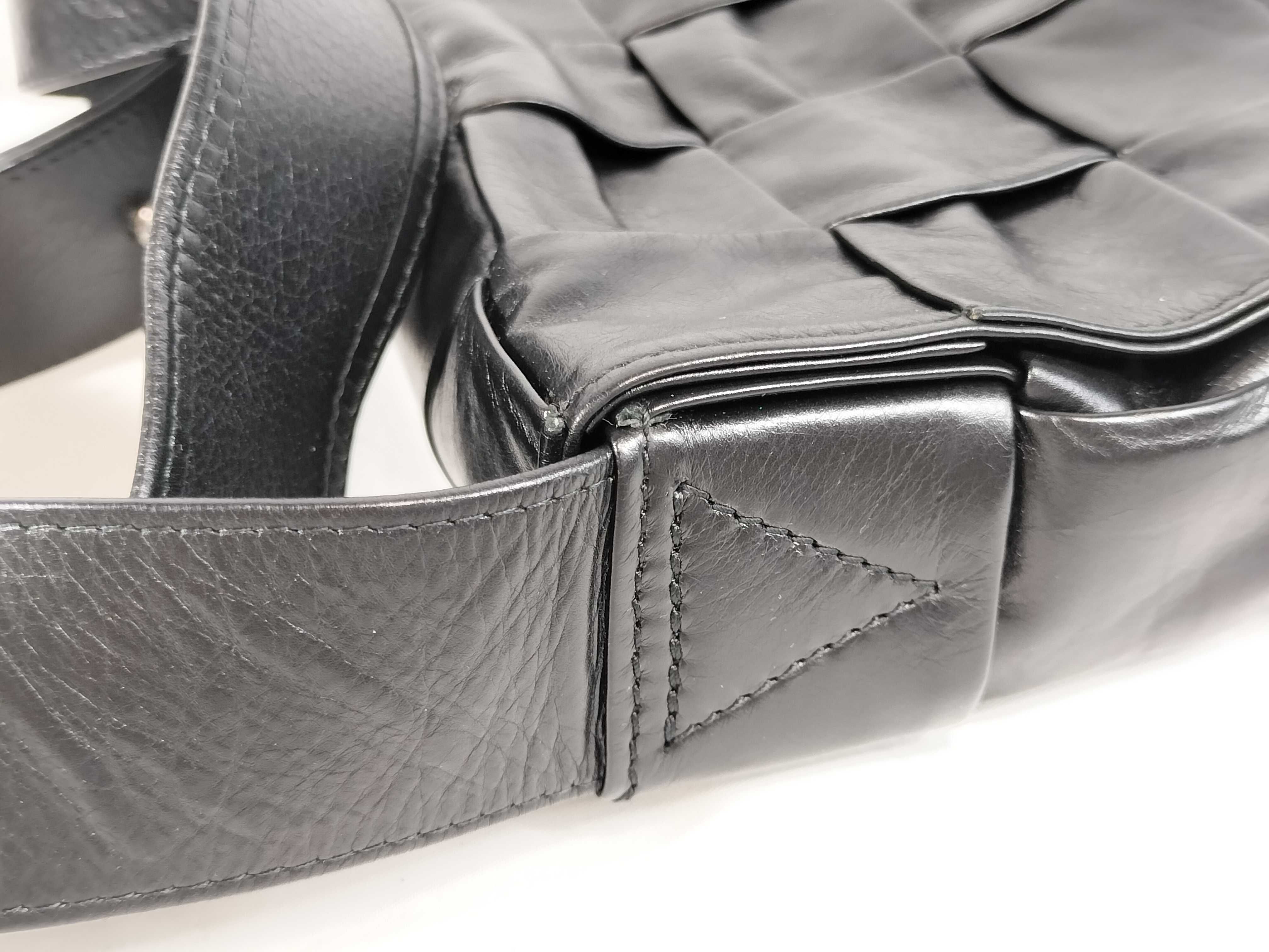 Intrecciato Maxi Cassette Shoulder Bag — view 5