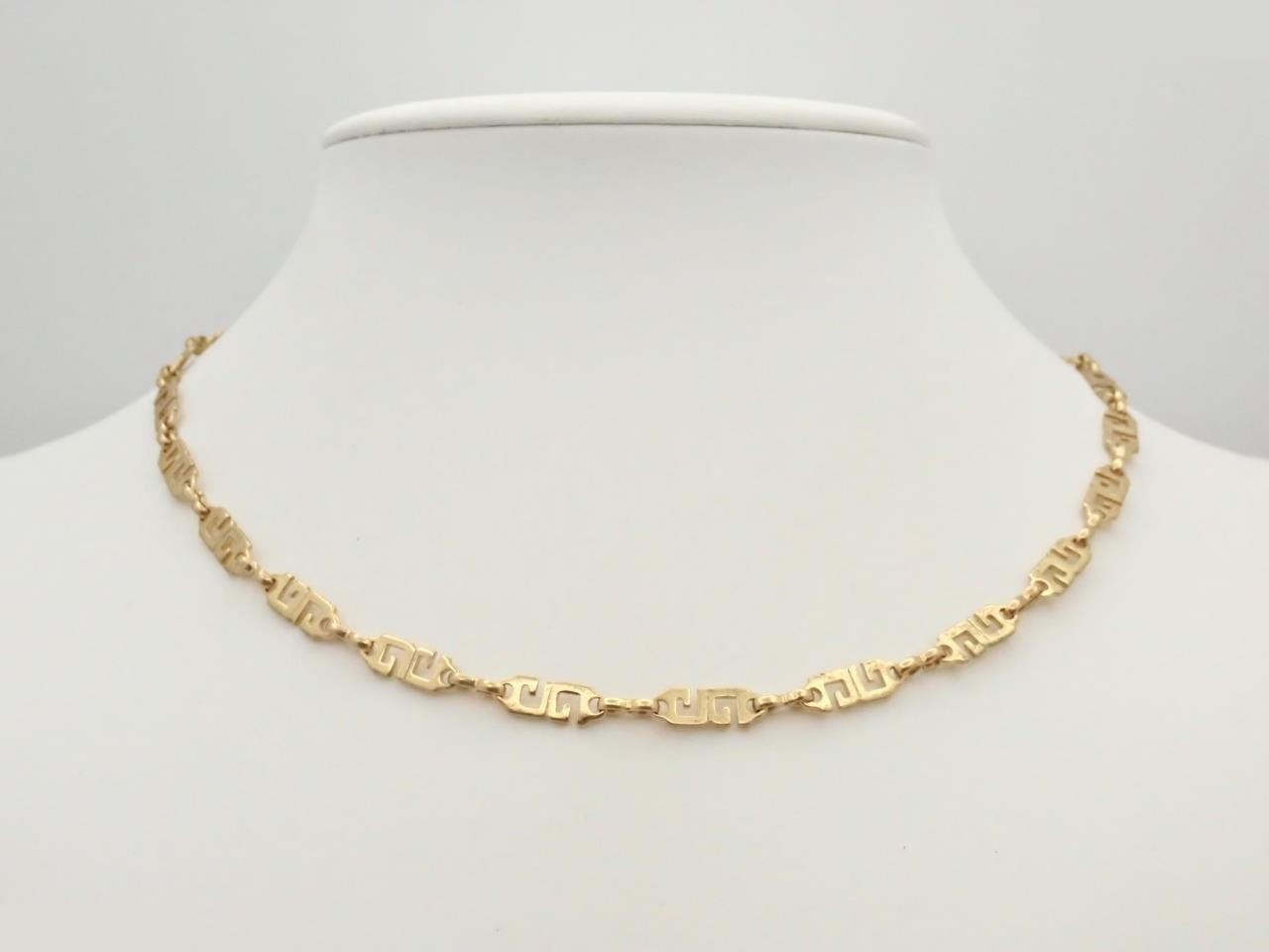 Other lines: precious metals, necklaces, pendants — view 3