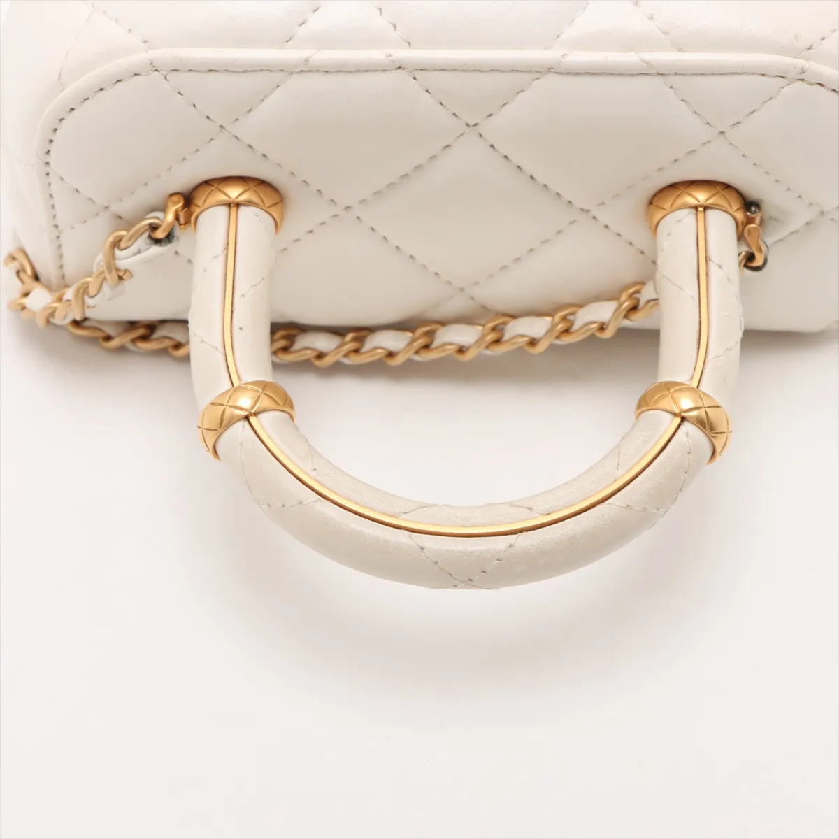 Matelasse Lambskin 2WAY Handbag White Gold Hardware NPBL9A98 Random Plate — view 5