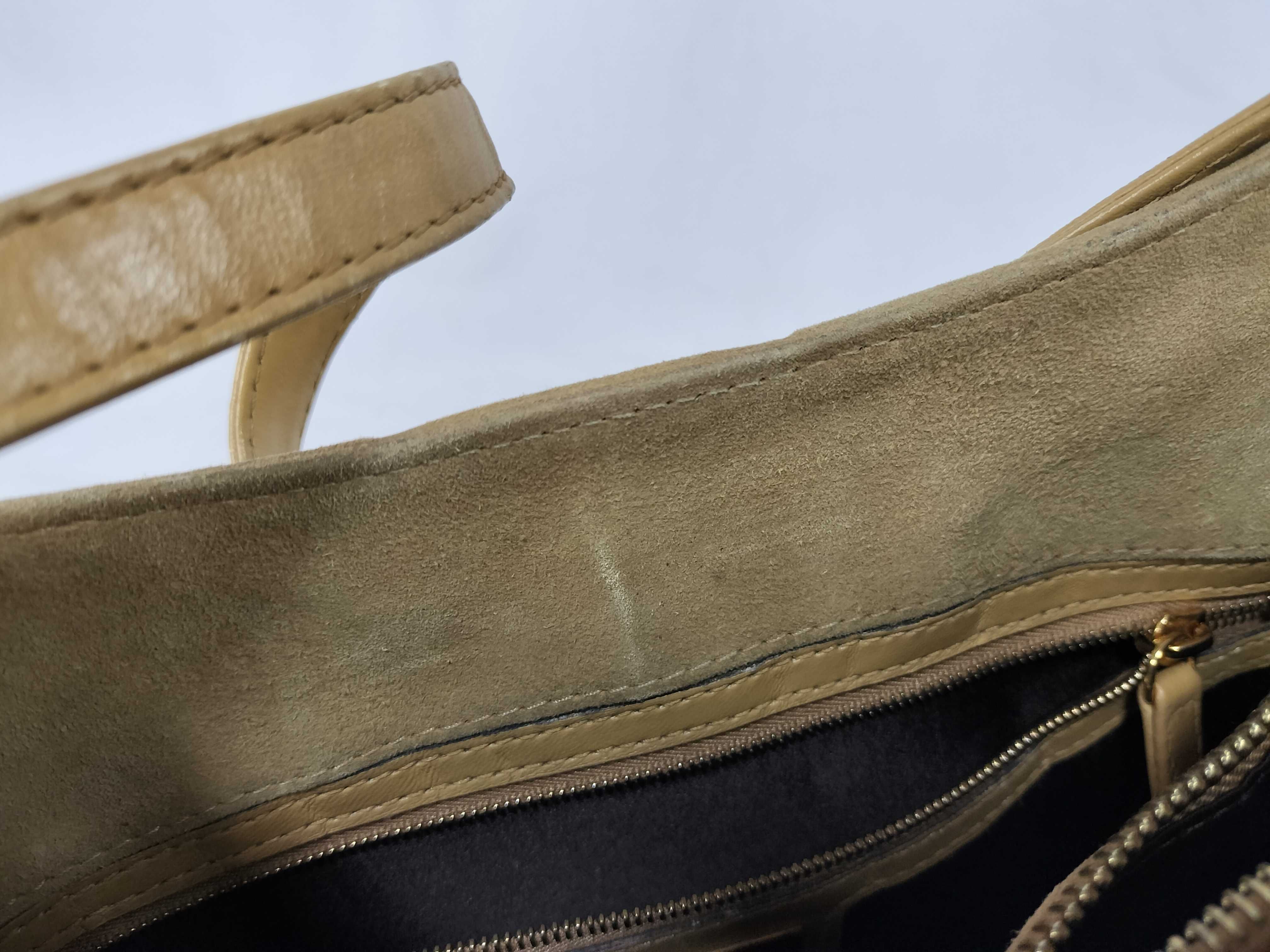 Mamma Fendi Mamma Suede Shoulder Bag — view 12