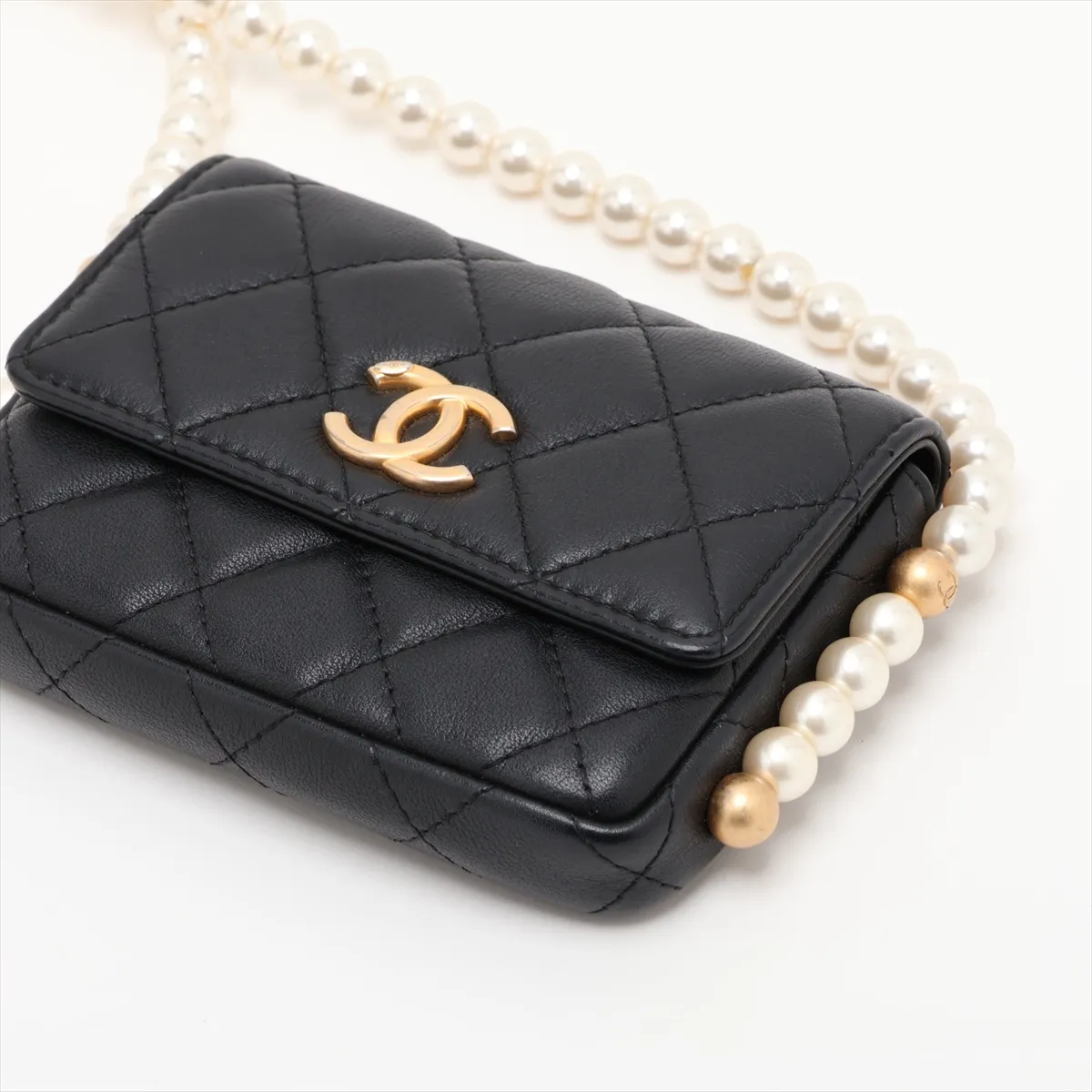 Matelassé Lambskin Shoulder Bag, Pearl Black with Gold Hardware, 31196918, Serial Number 31 — view 3