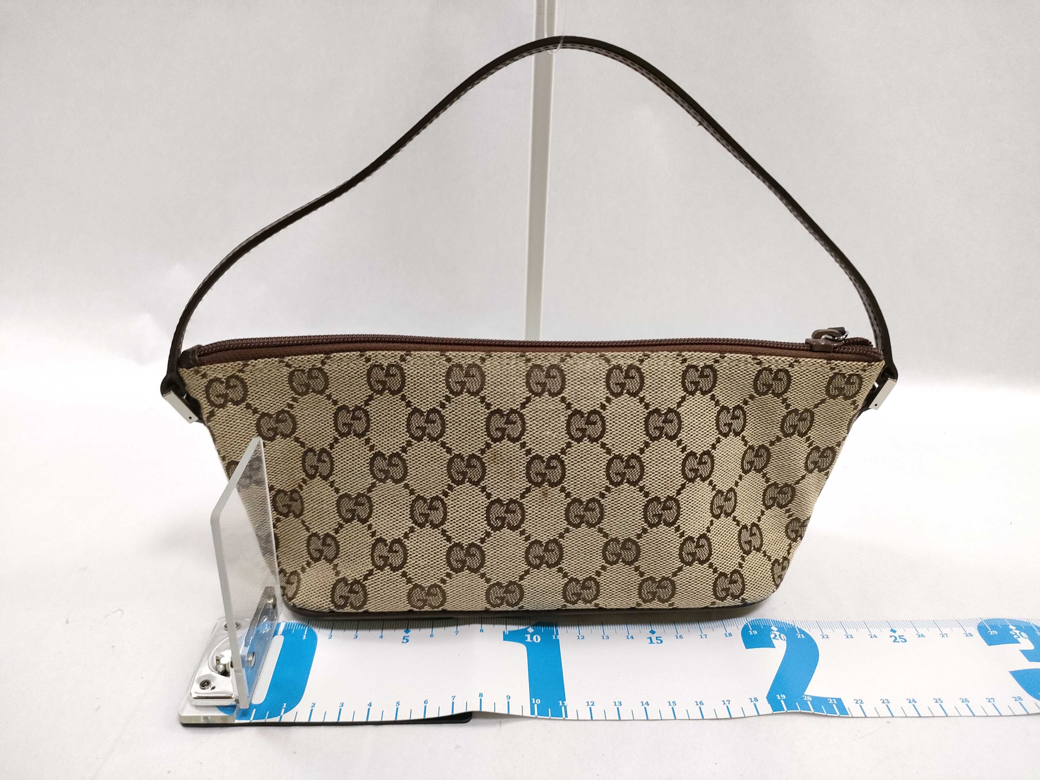 GG Canvas Accessory Pouch, Beige — view 2