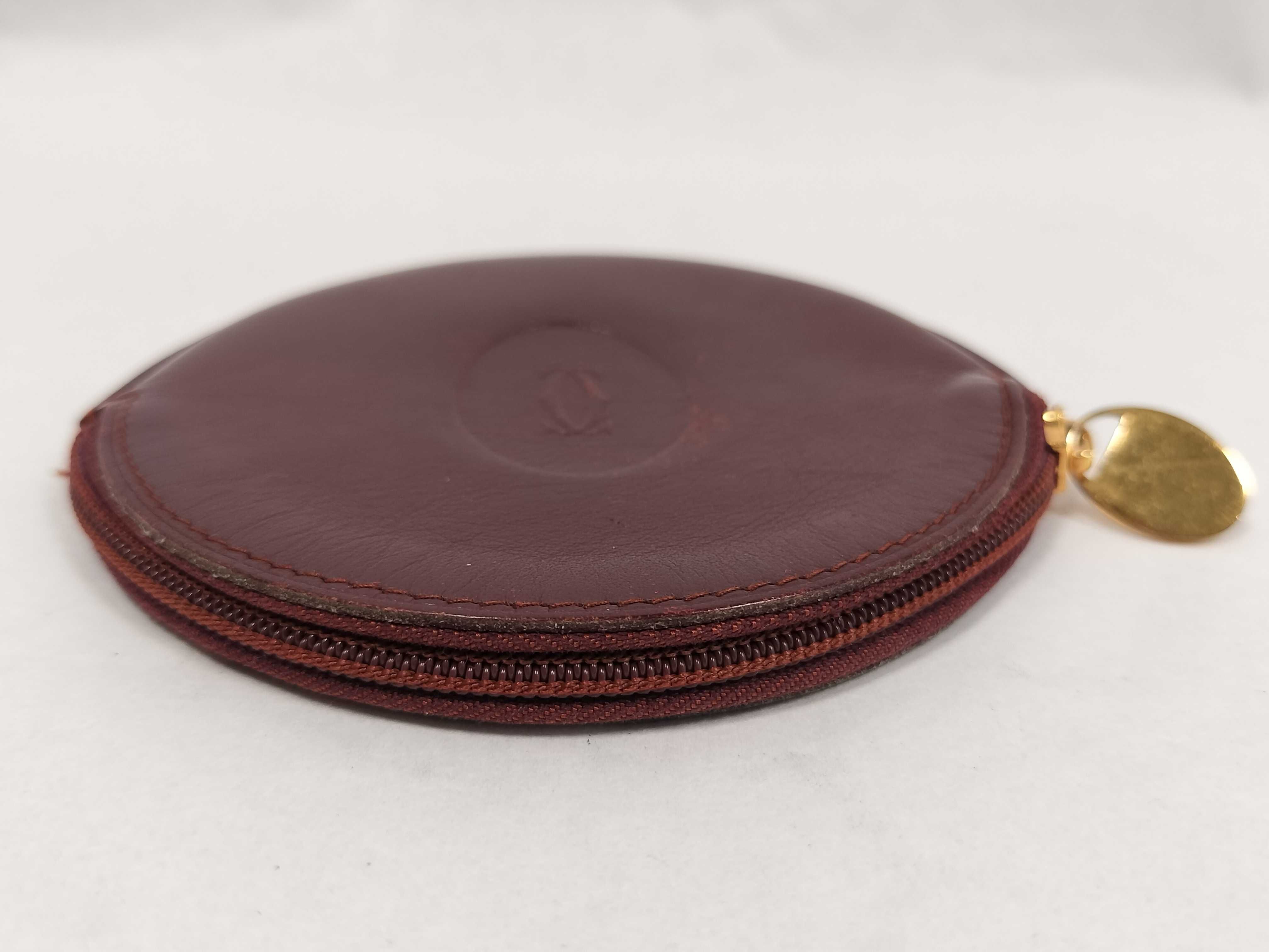 Must Coin Case — view 7