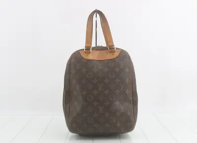 Excursion handbag