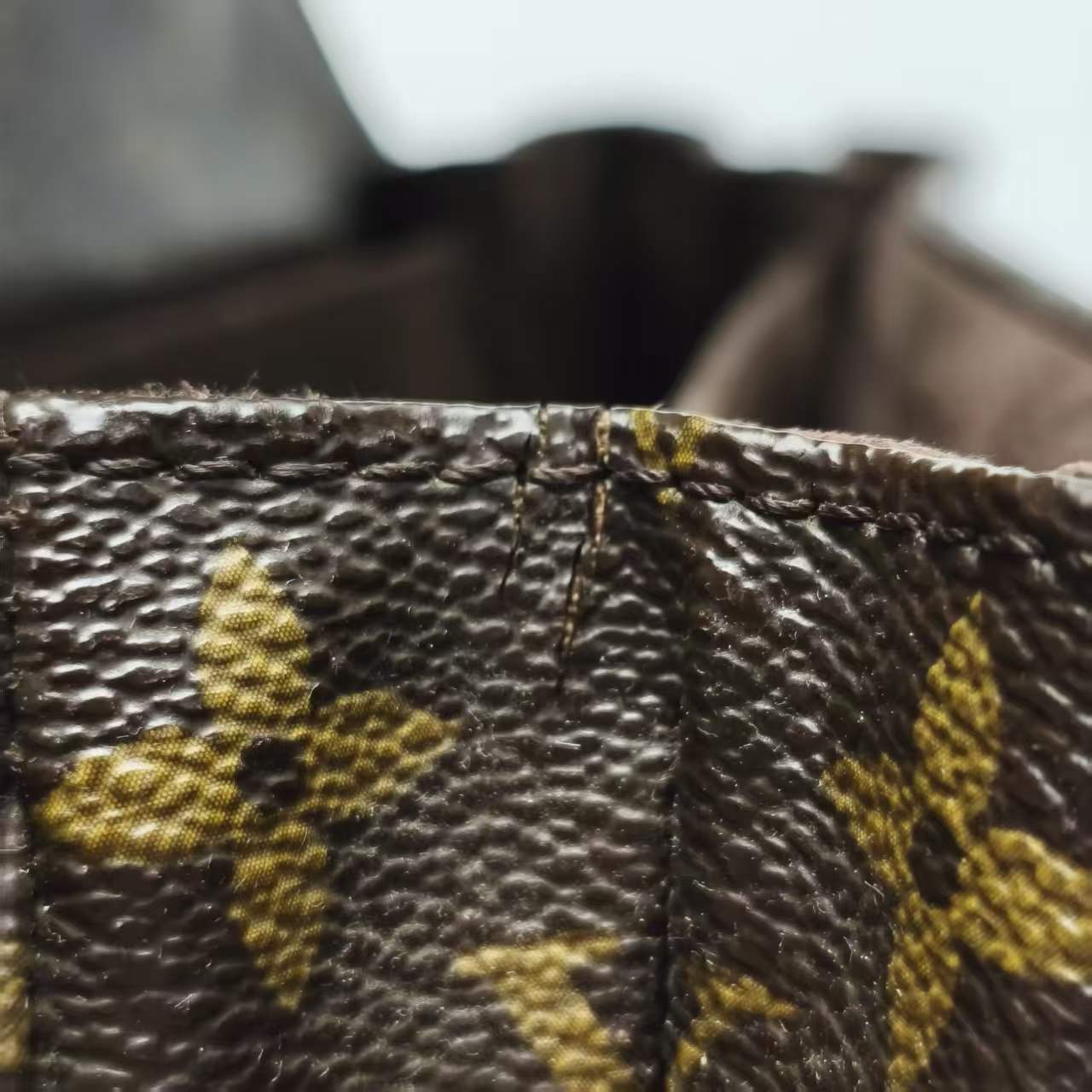 【*Shipped from: China*】LOUIS VUITTON Métis PU Shoulder Bag — view 13