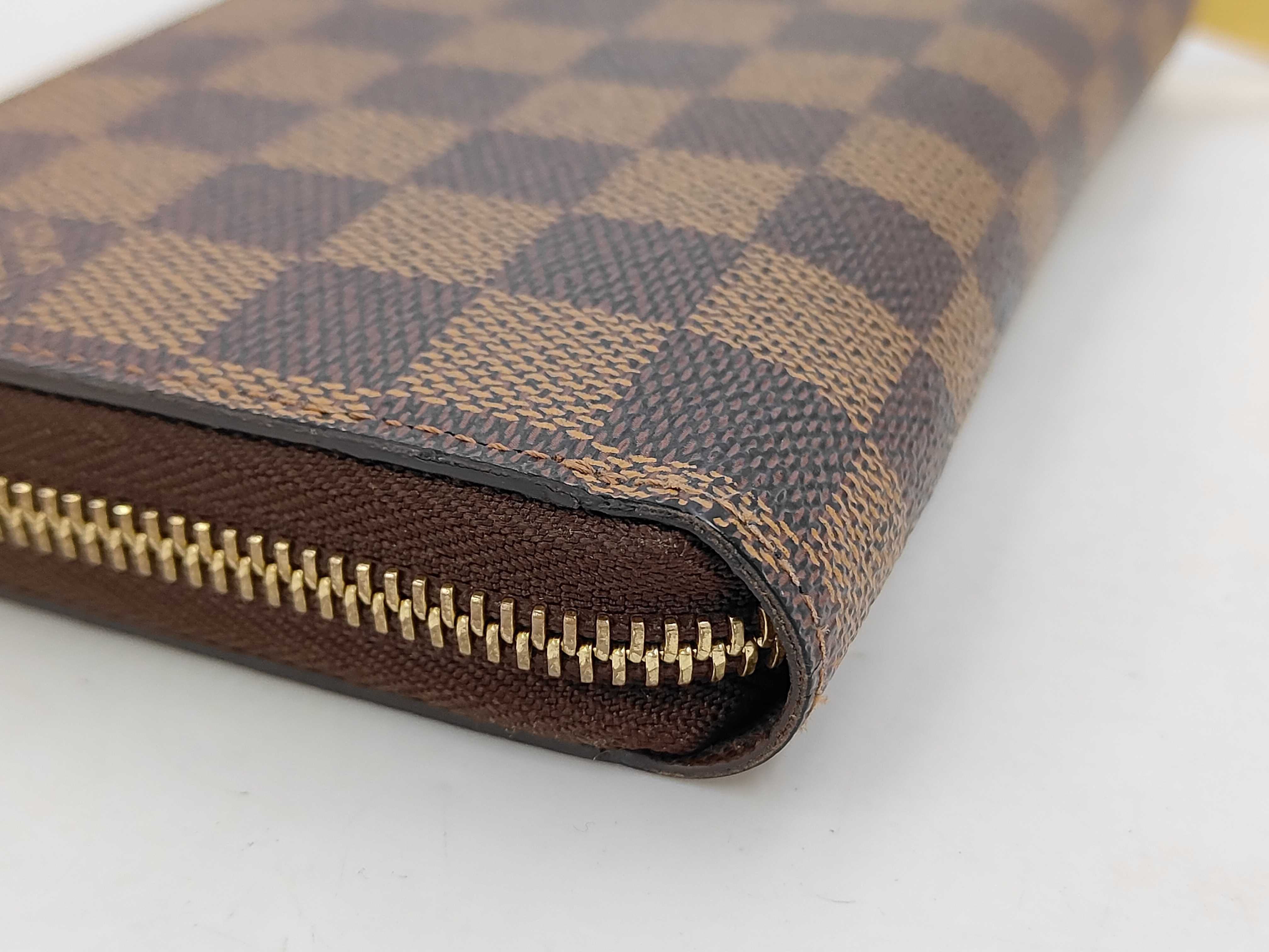 Damier LV Damier Long Wallet with Box and Dust Bag — view 6