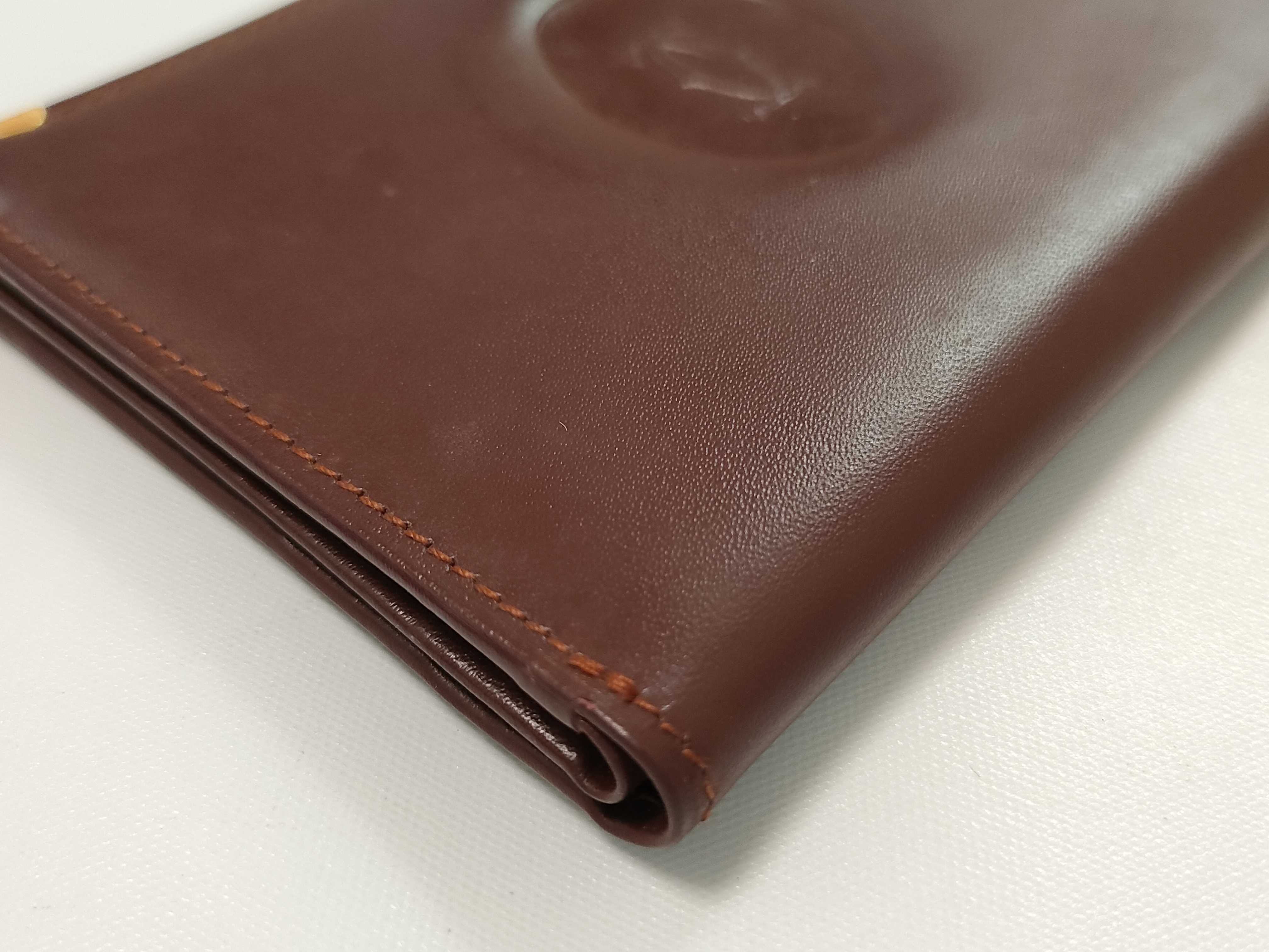 must line wallet — view 3