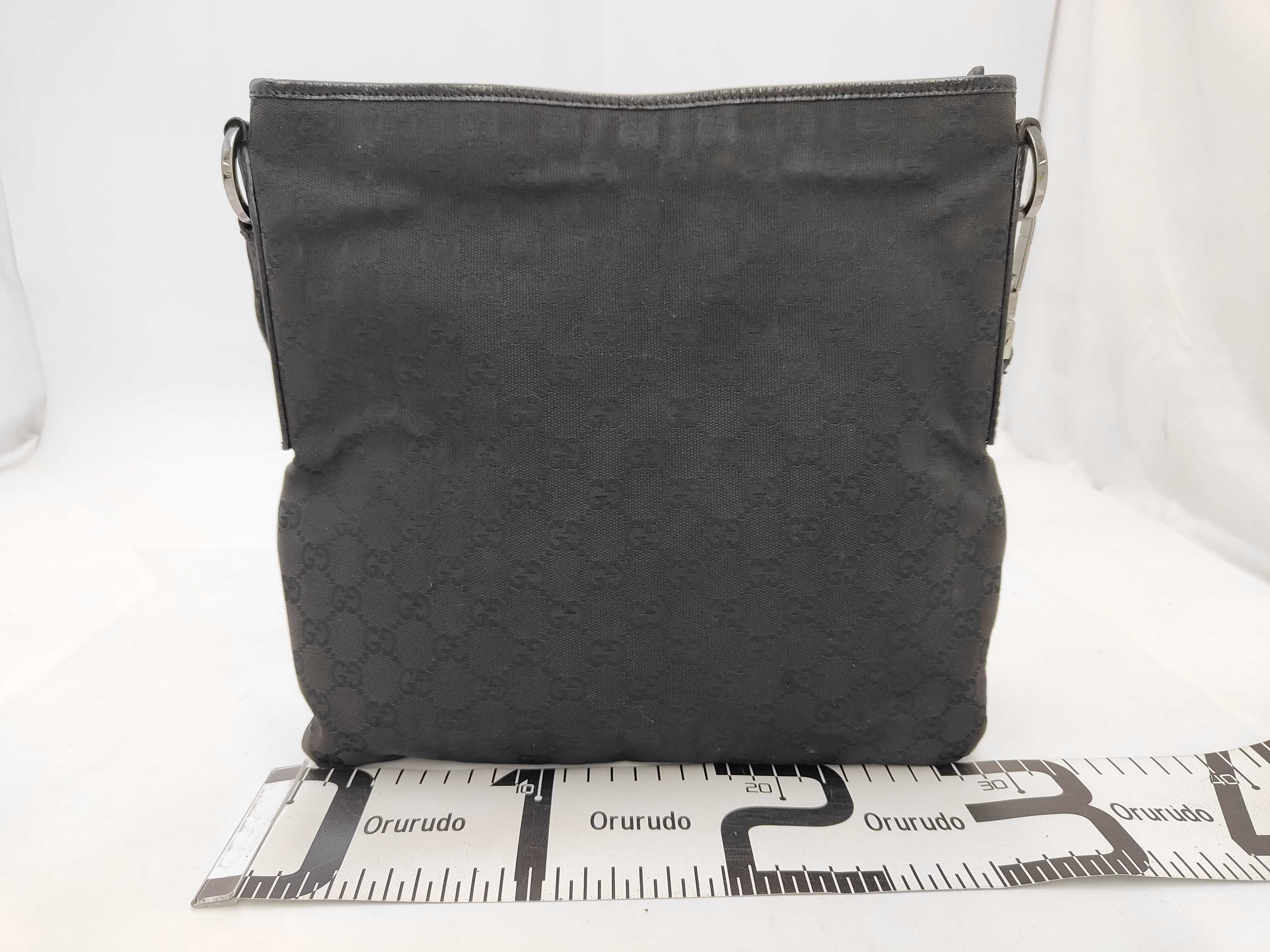 GG Canvas Black Shoulder Bag 113013 — view 2