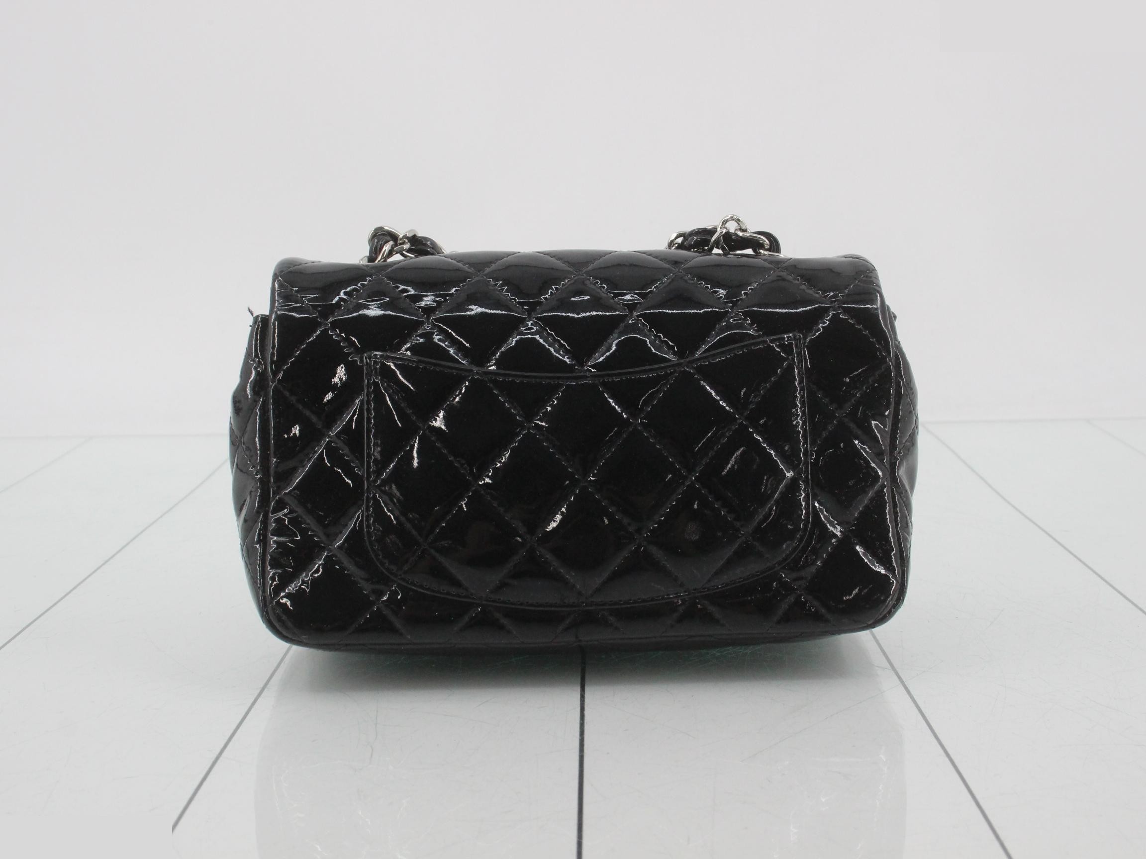 Matelassé patent leather shoulder bag, black, silver hardware, lambskin. — view 2