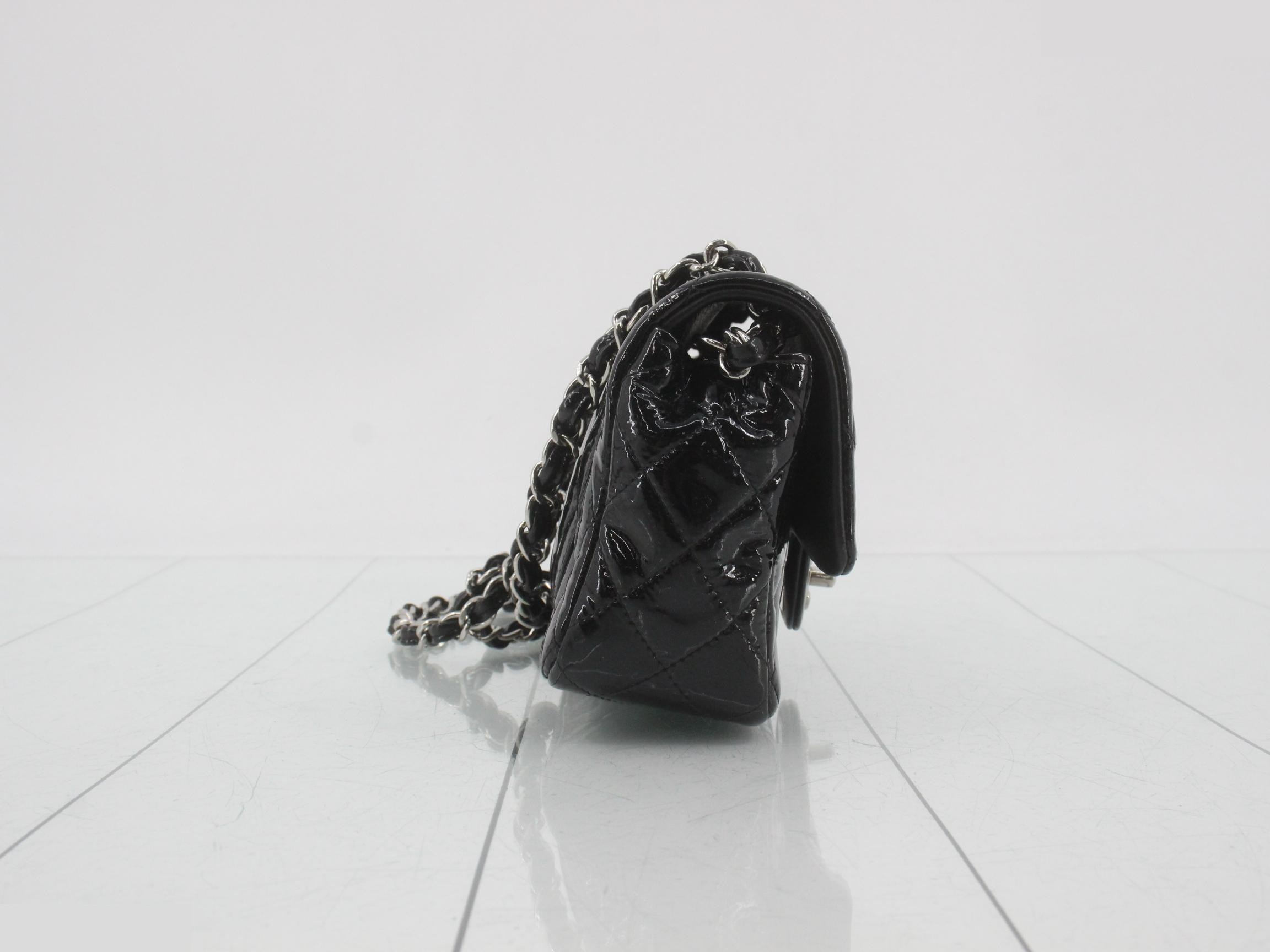 Matelassé patent leather shoulder bag, black, silver hardware, lambskin. — view 4