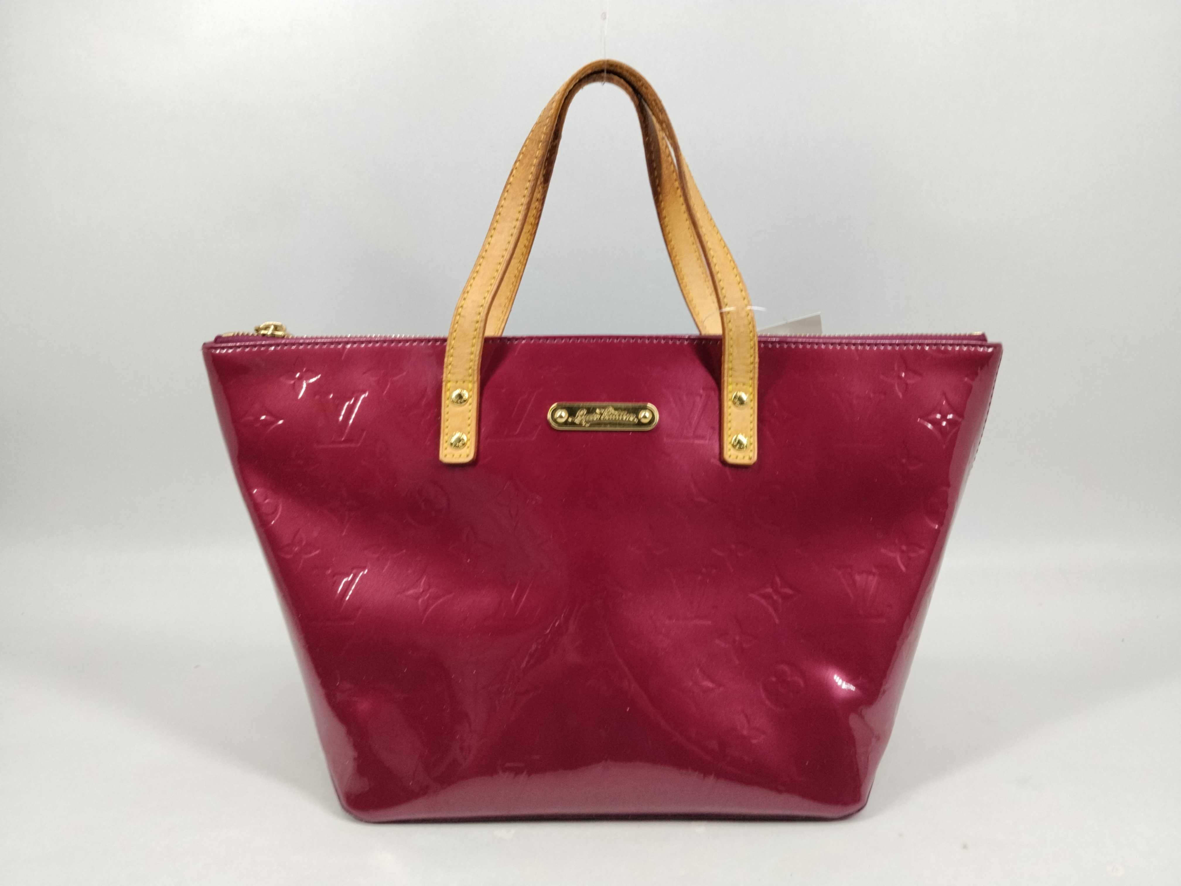 Vernis Bellevue Handbag