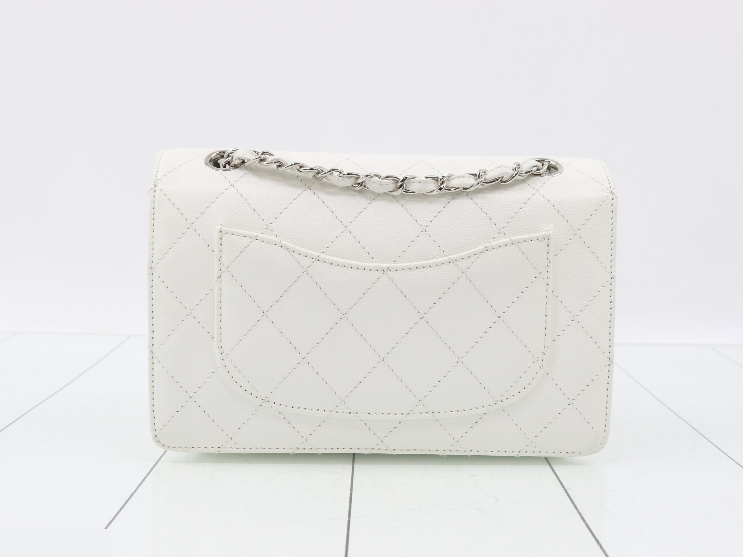 Matelassé caviar leather chain shoulder bag, model number 5. — view 2