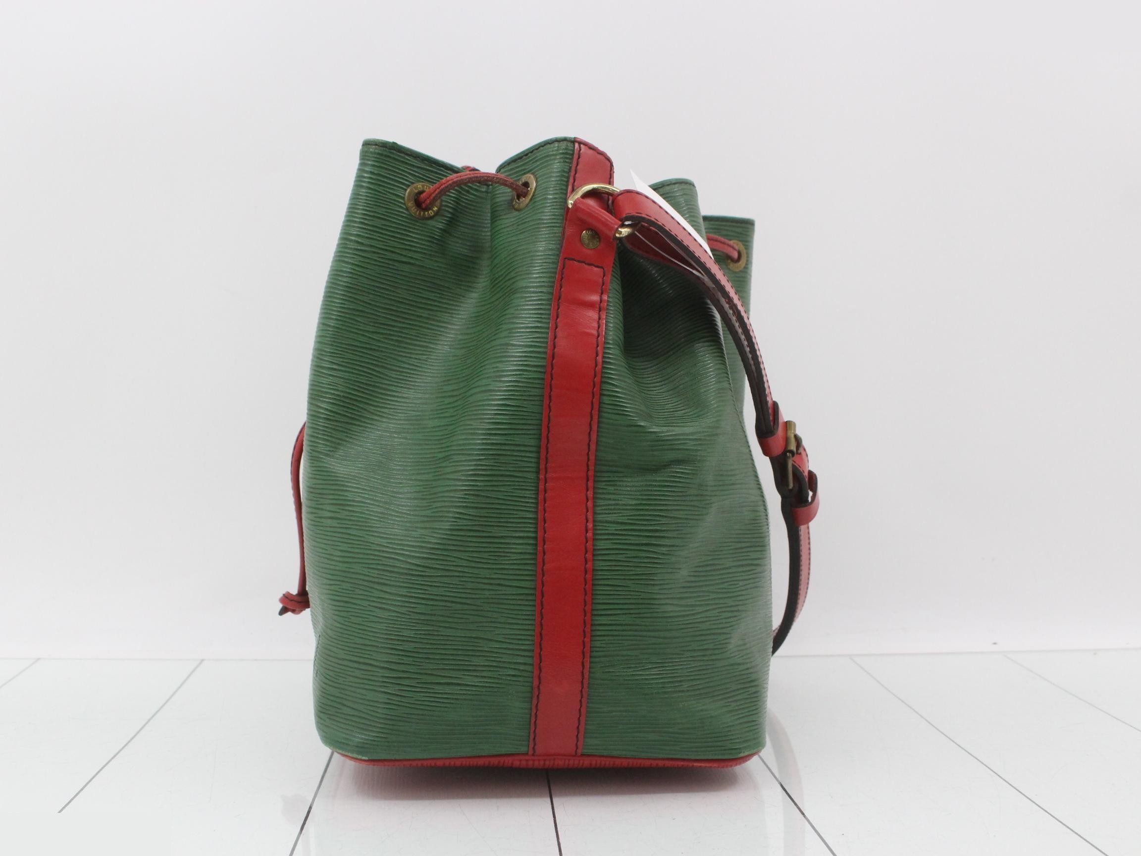 M44147 Petit Noe Shoulder Bag — view 3