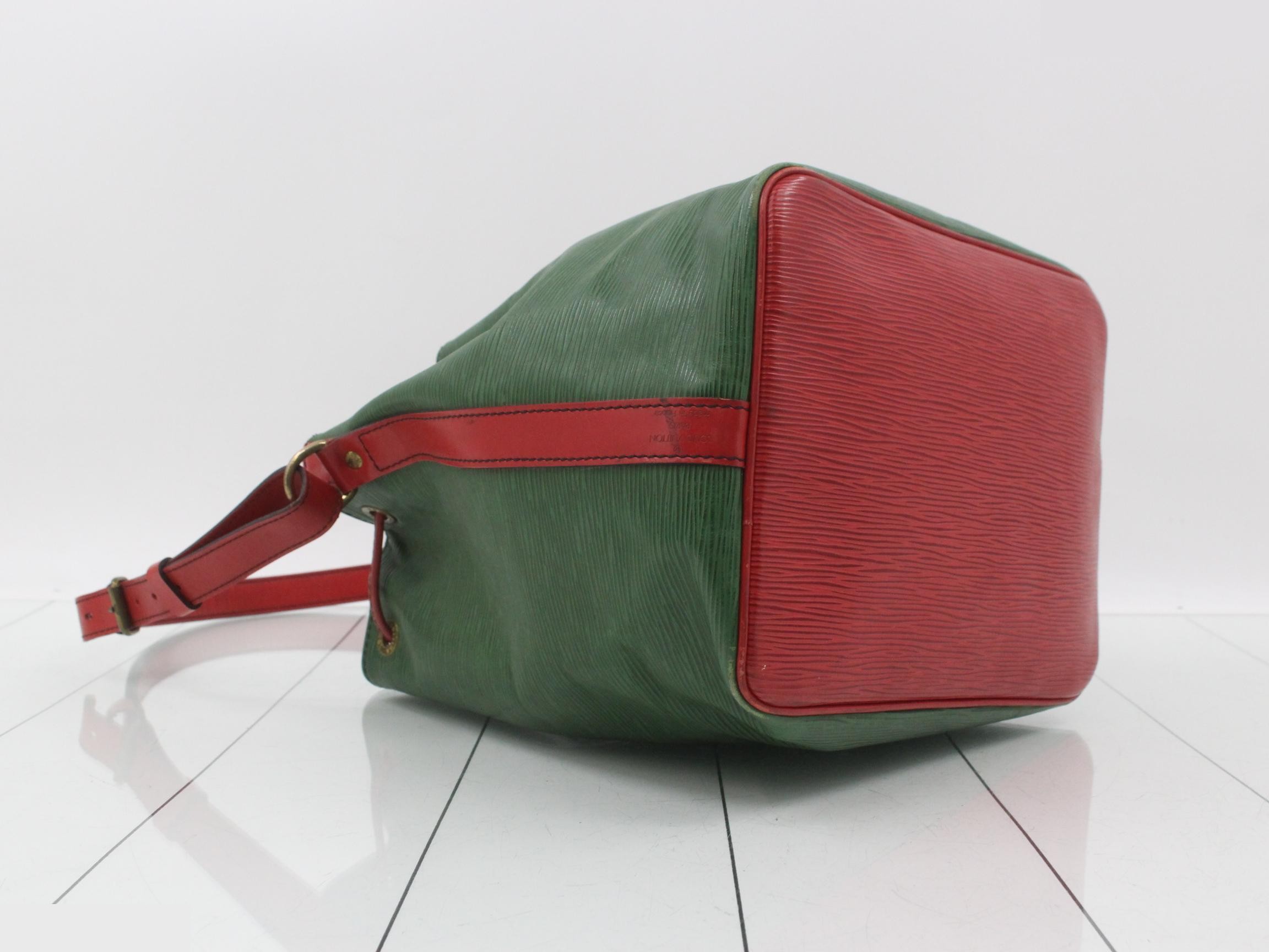 M44147 Petit Noe Shoulder Bag — view 5