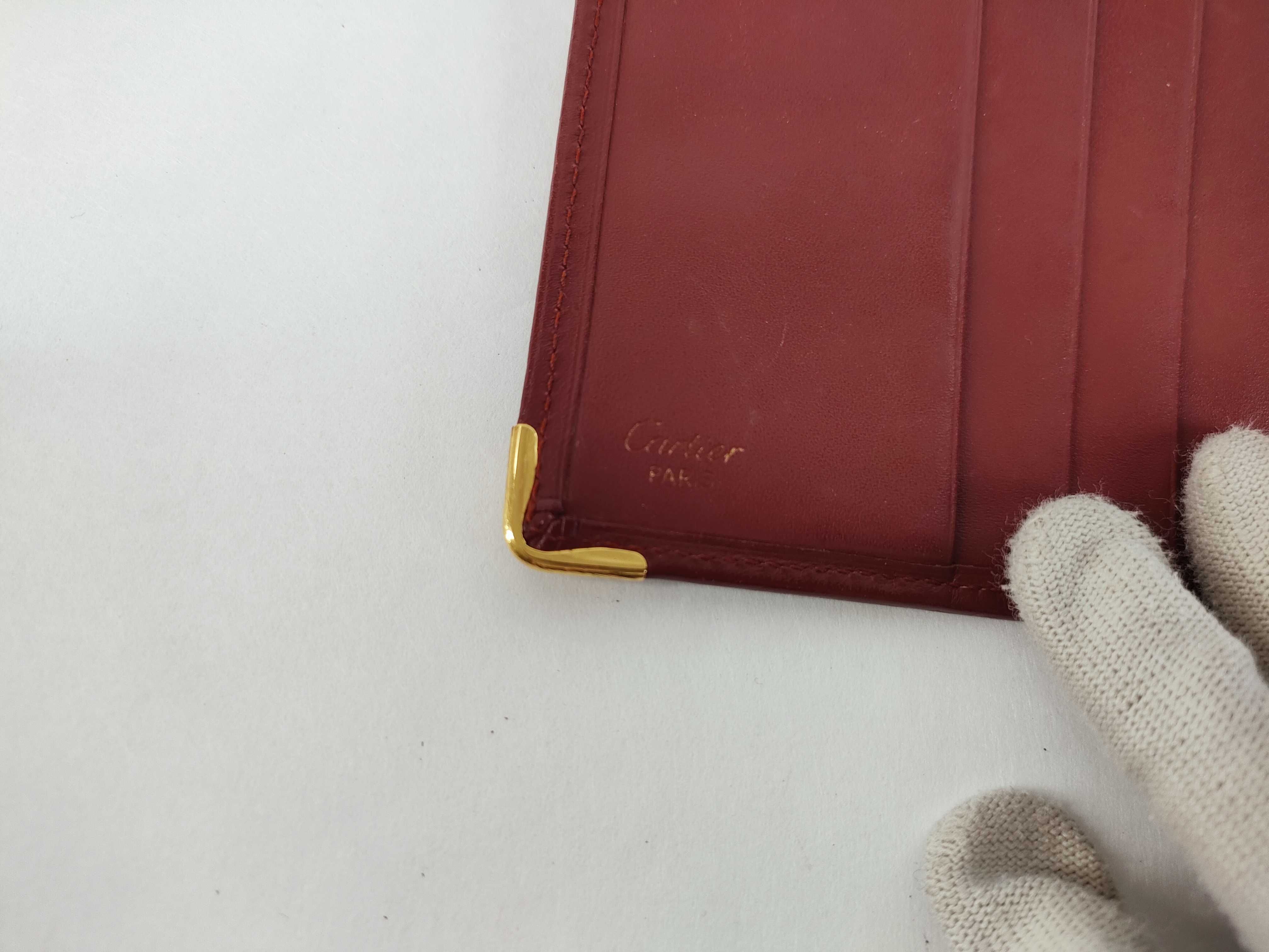 Must line wallet — view 9