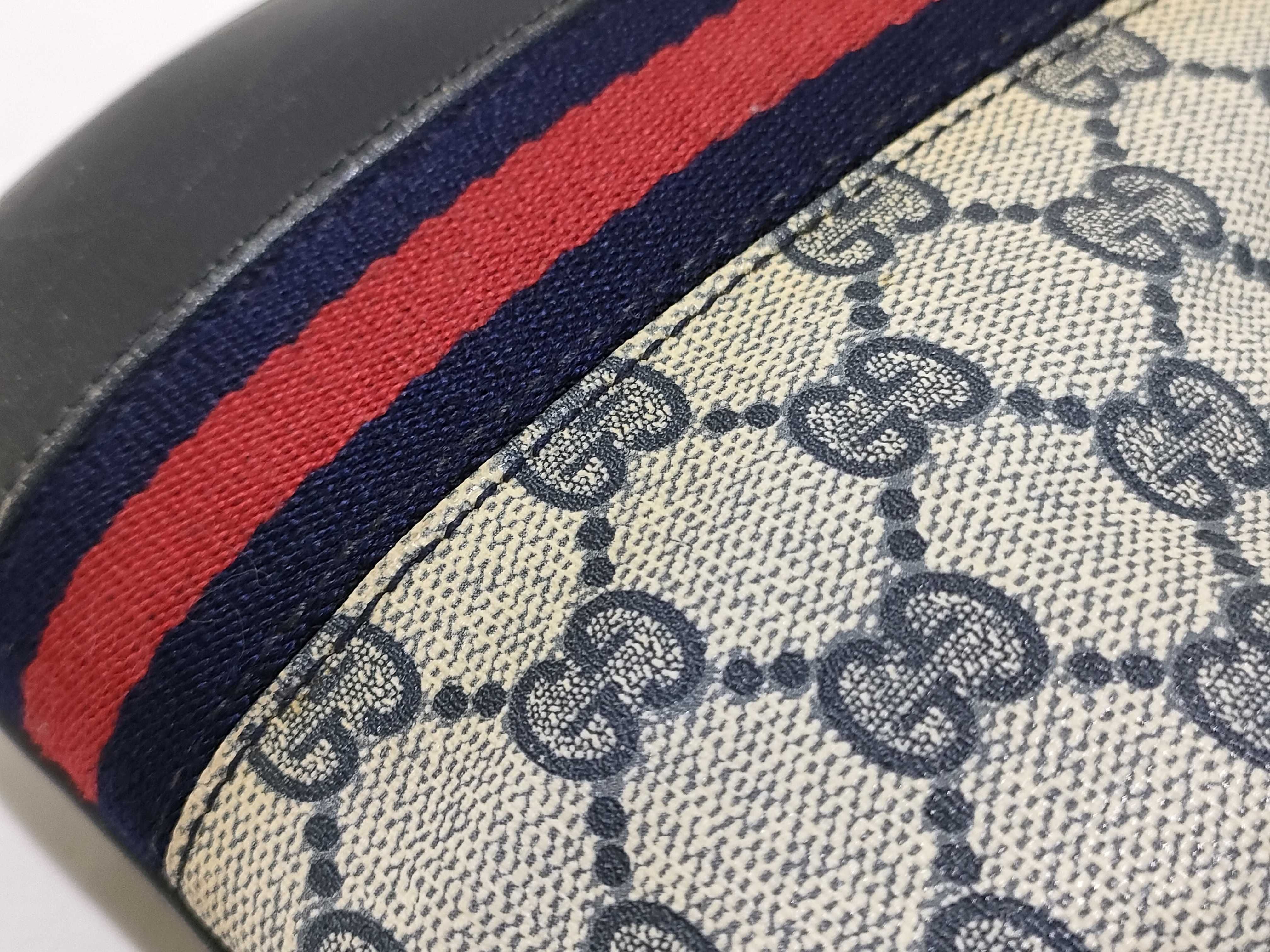 GG Supreme Shoulder Bag (Old GG Hardware) — view 14