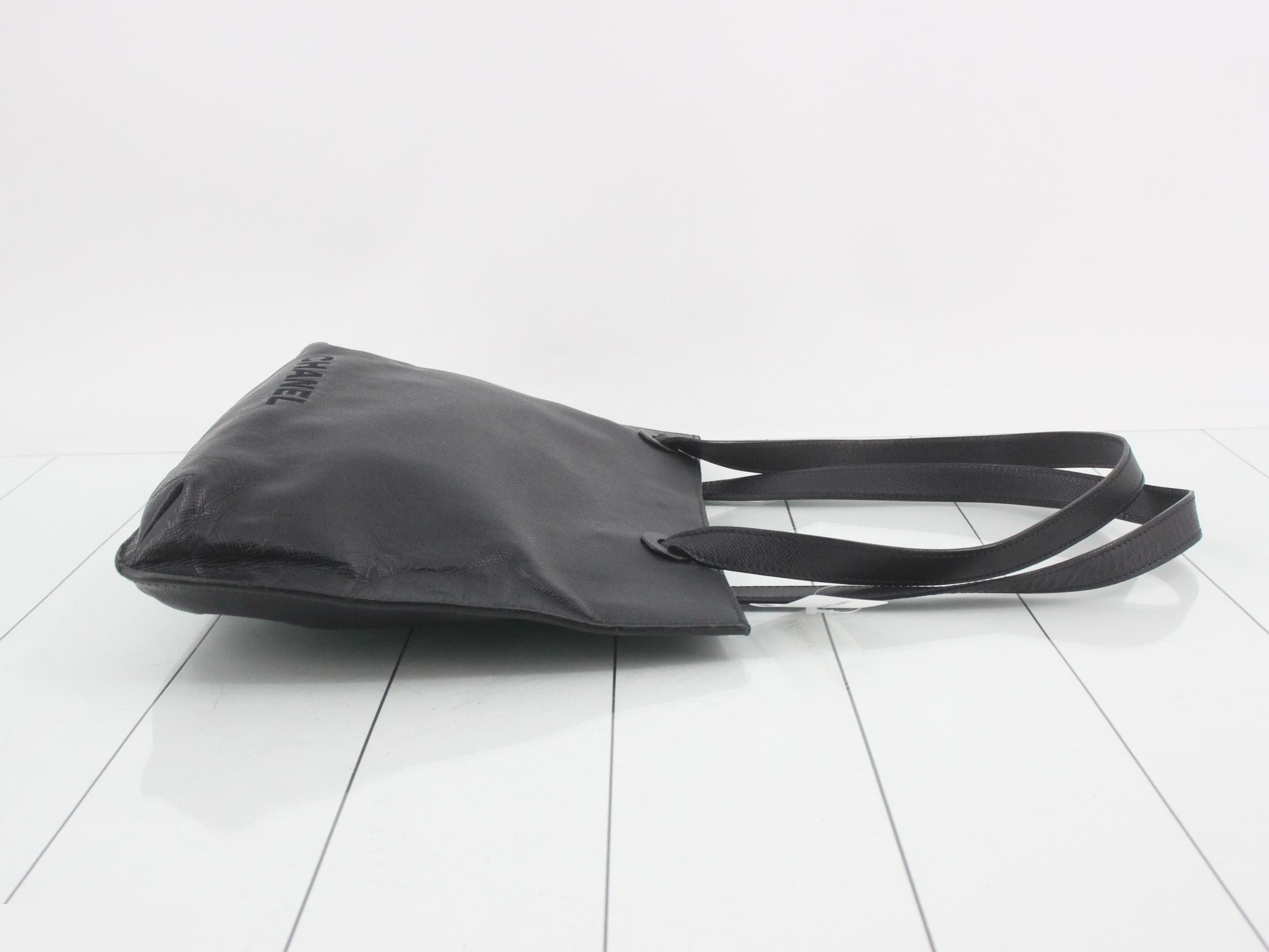Vintage #5 Tote Bag with Guarantee Card and Logo — view 3