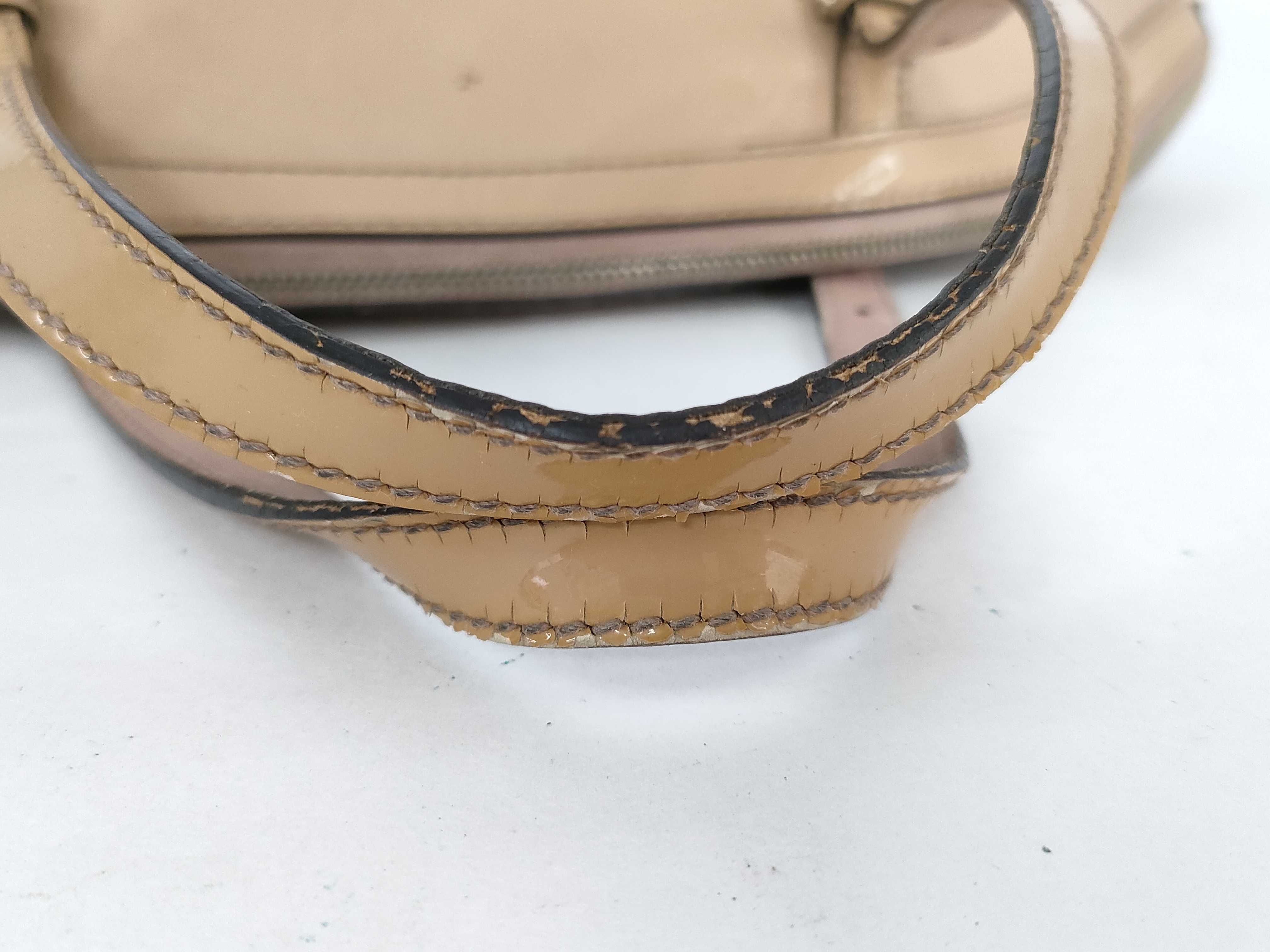 handbag, white handbag — view 4