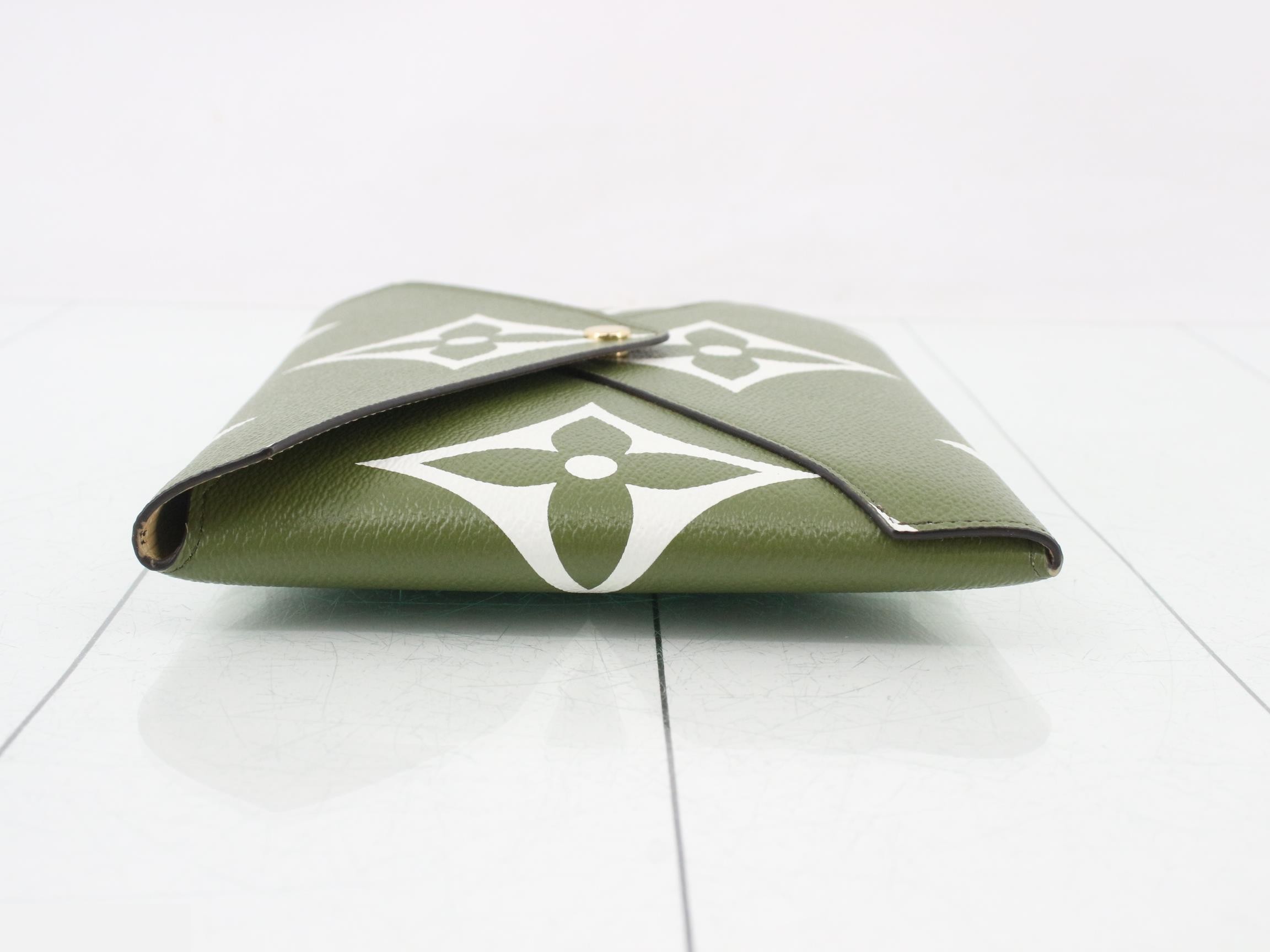 Monogram Giant Pochette Kirigami Clutch Bag — view 4