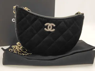 Shoulder Bag Matelassé Random Serial Number WITH COMPLIMENTS OF BAG