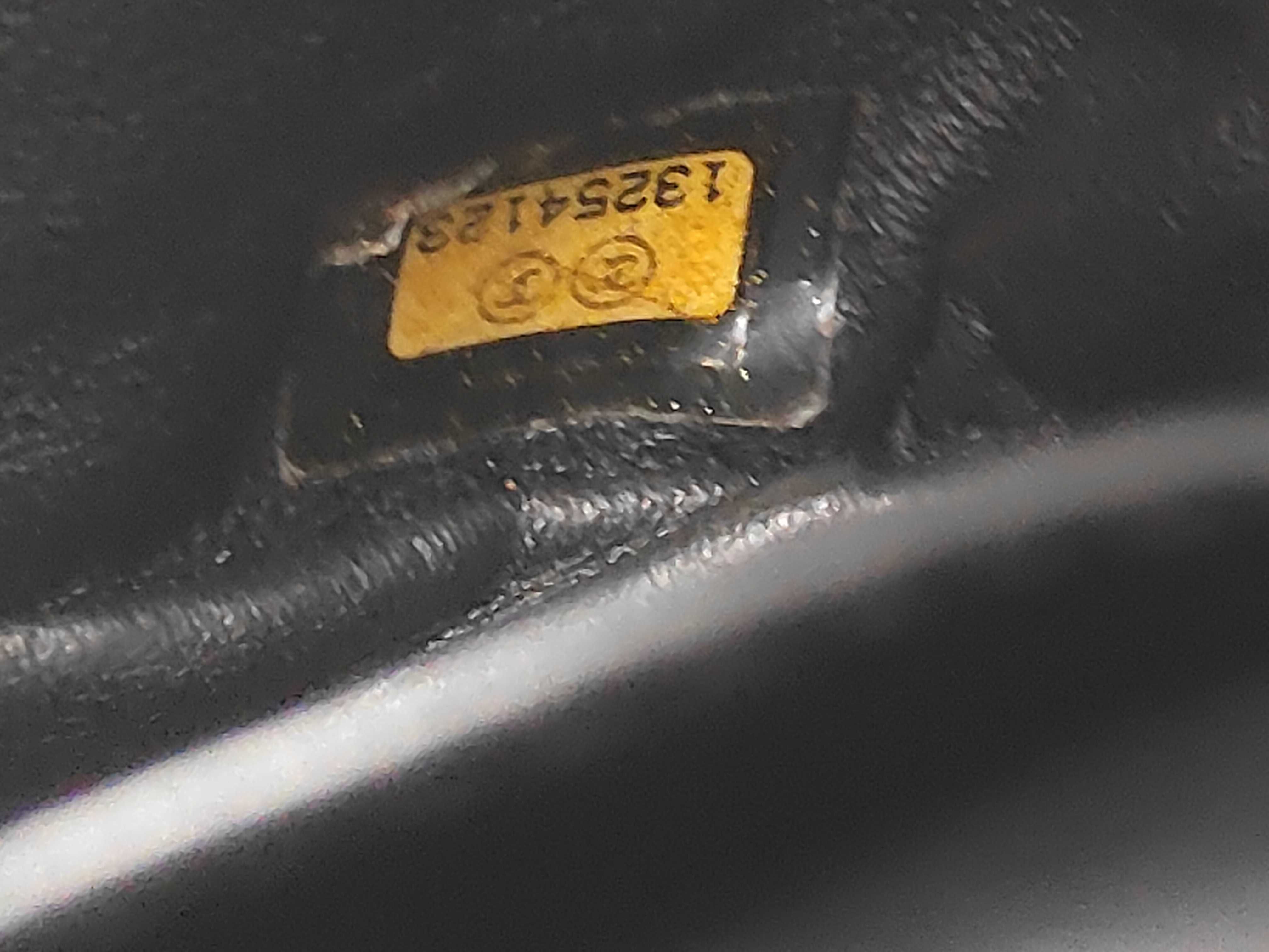 shoulder bag — view 9