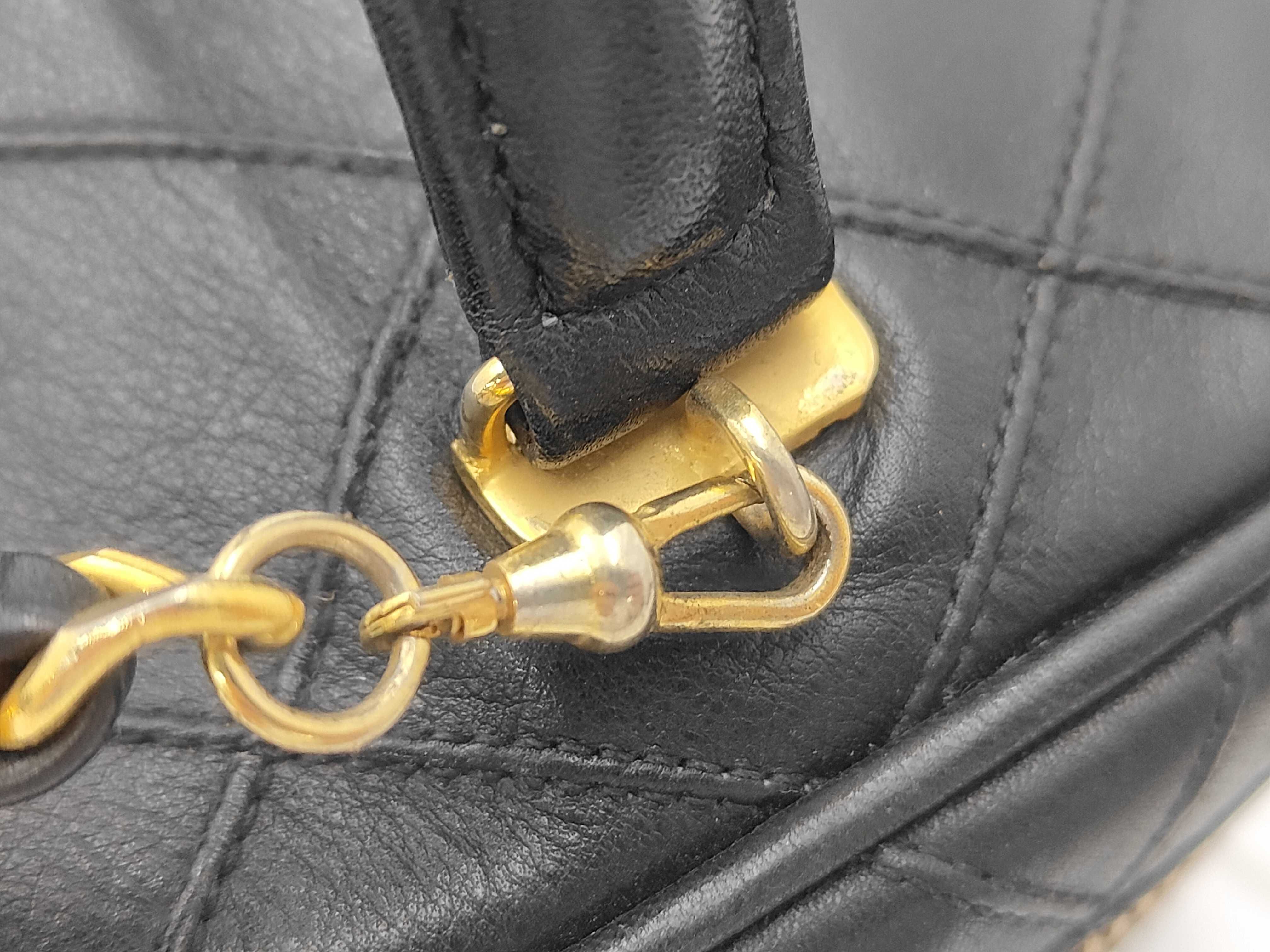 Vanity Chain Shoulder Bag — view 5