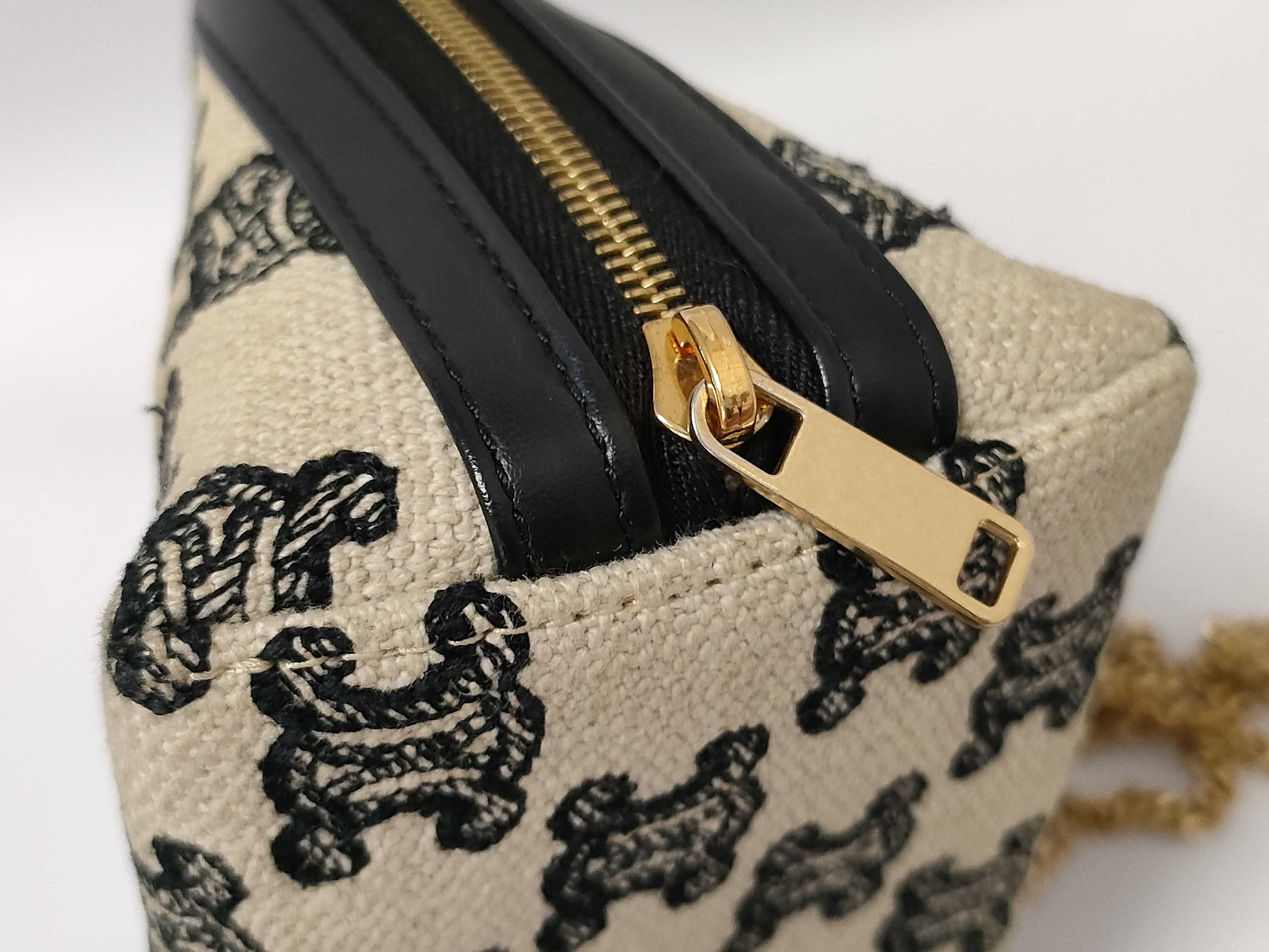 Chain Shoulder Bag — view 6