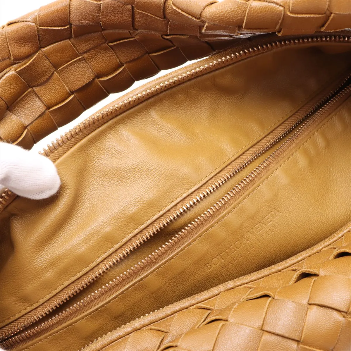 Intrecciato Jodie Leather Shoulder Bag Brown — view 11