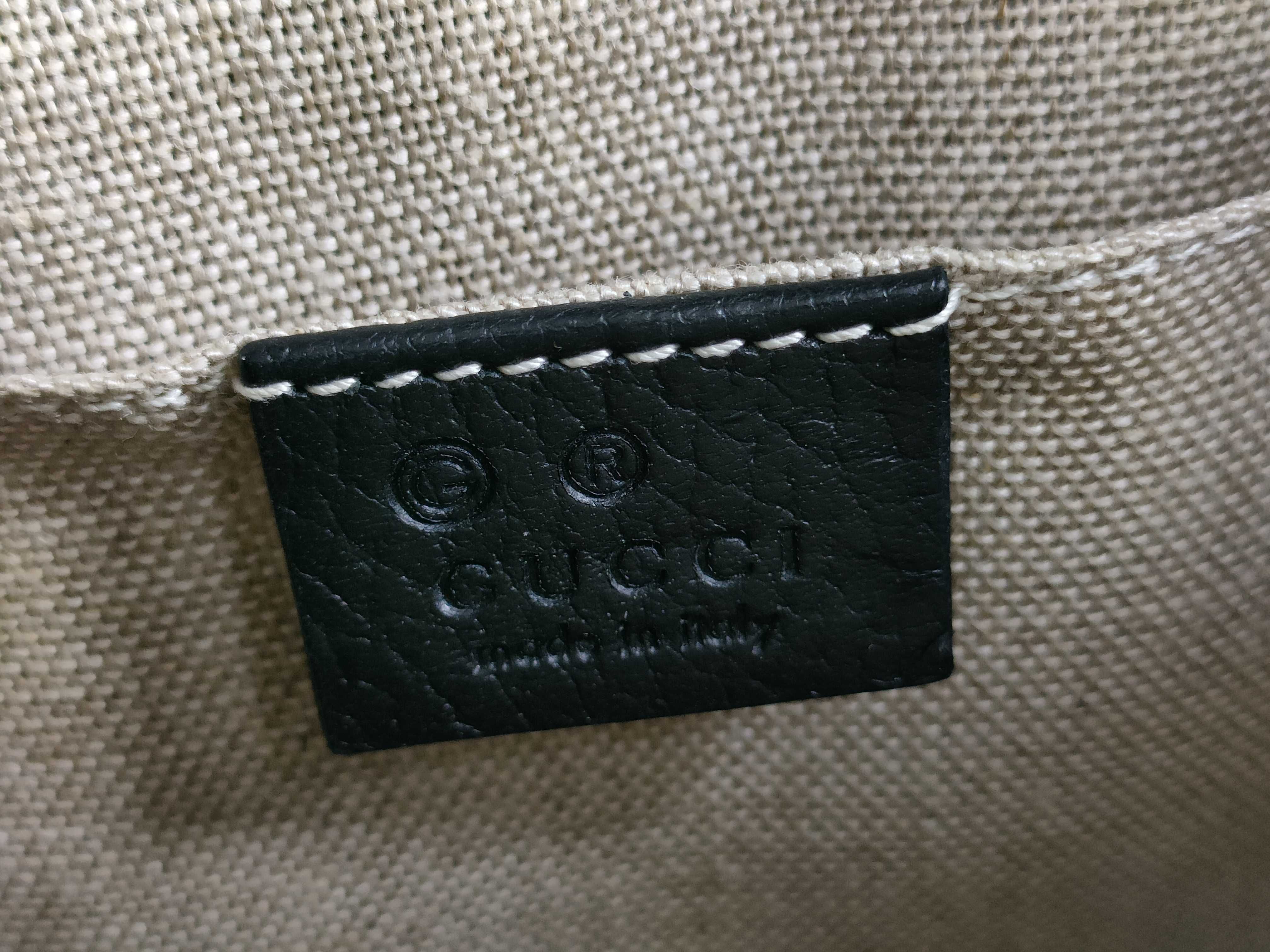 GG Interlocking Chain Shoulder Bag Small — view 12