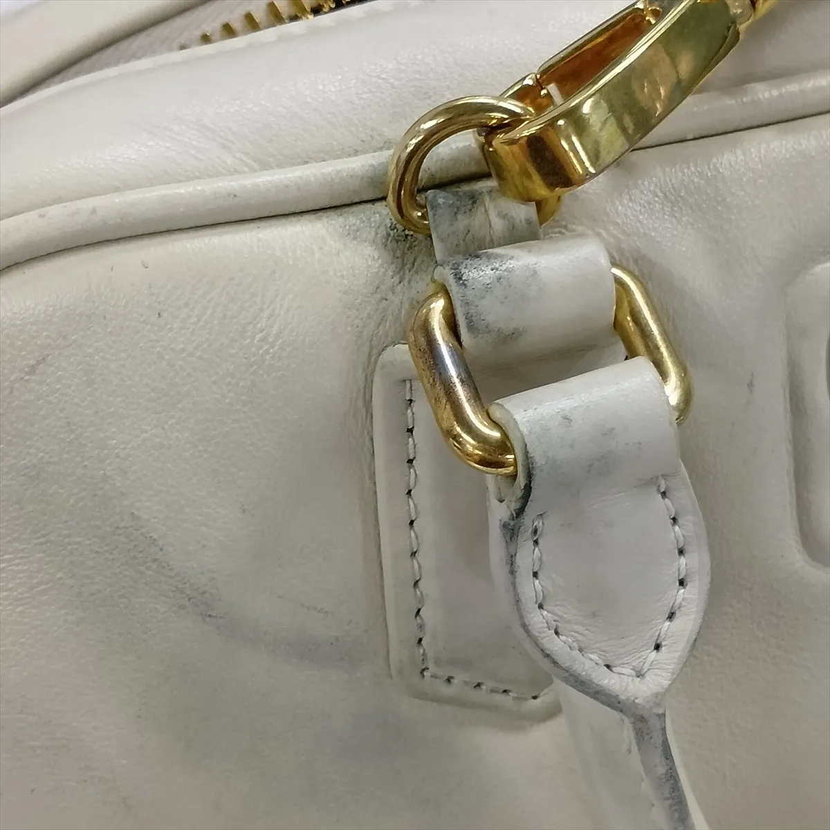 Arcadi Leather 2-Way Handbag, White — view 13