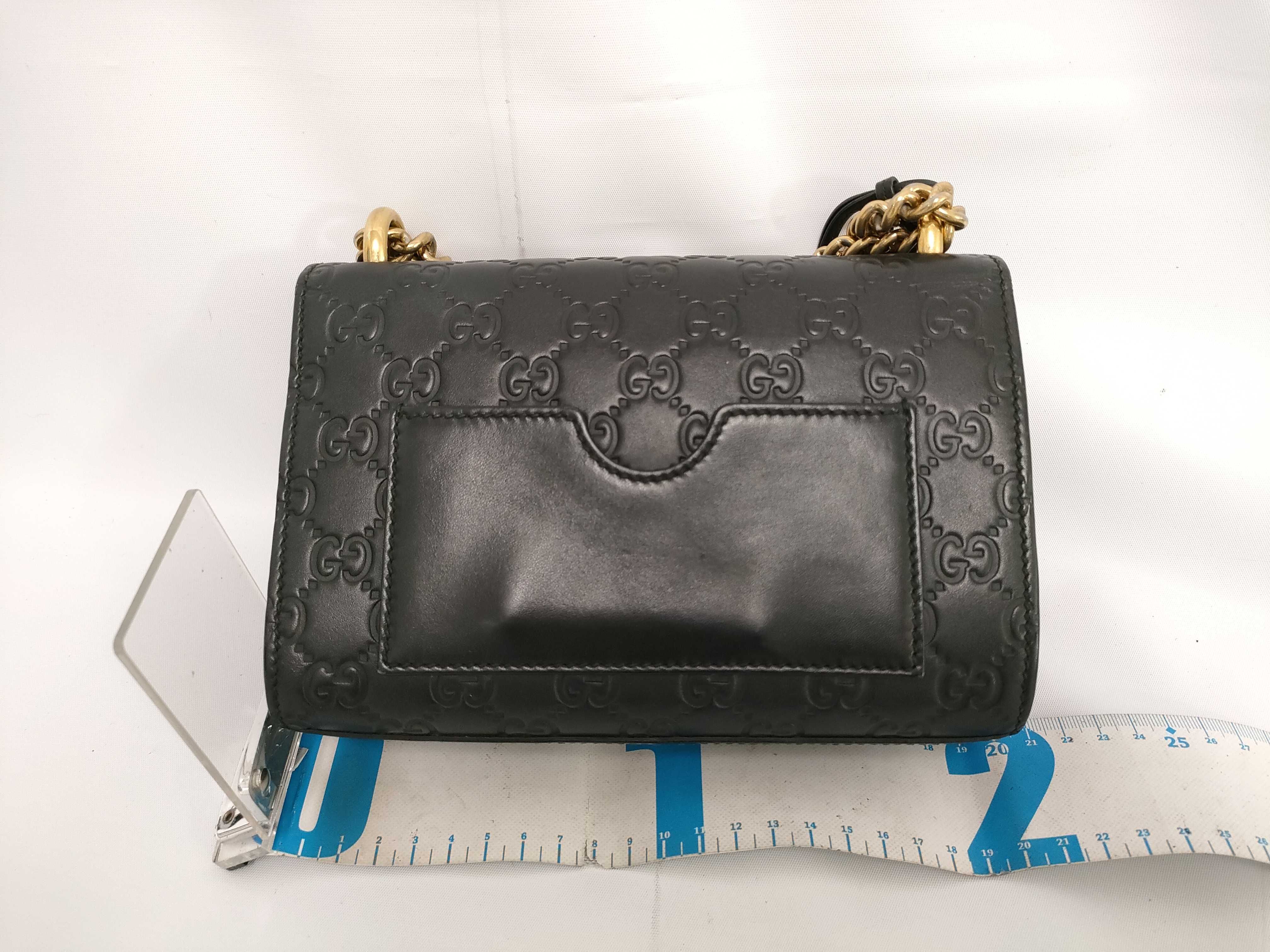 Guccissima Padlock Chain Shoulder Bag Leather Black 409487 Shoulder Bag — view 2