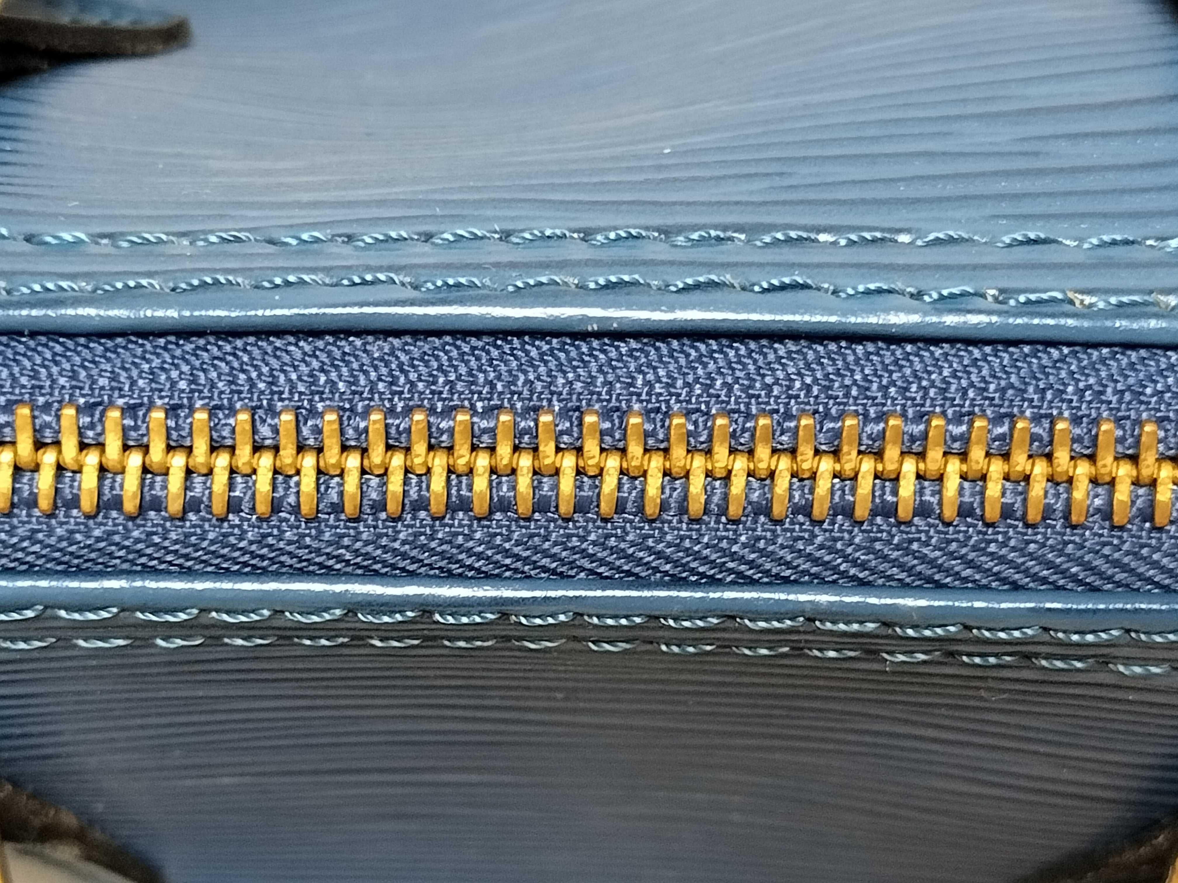 Epi Speedy Blue Boston Bag — view 14