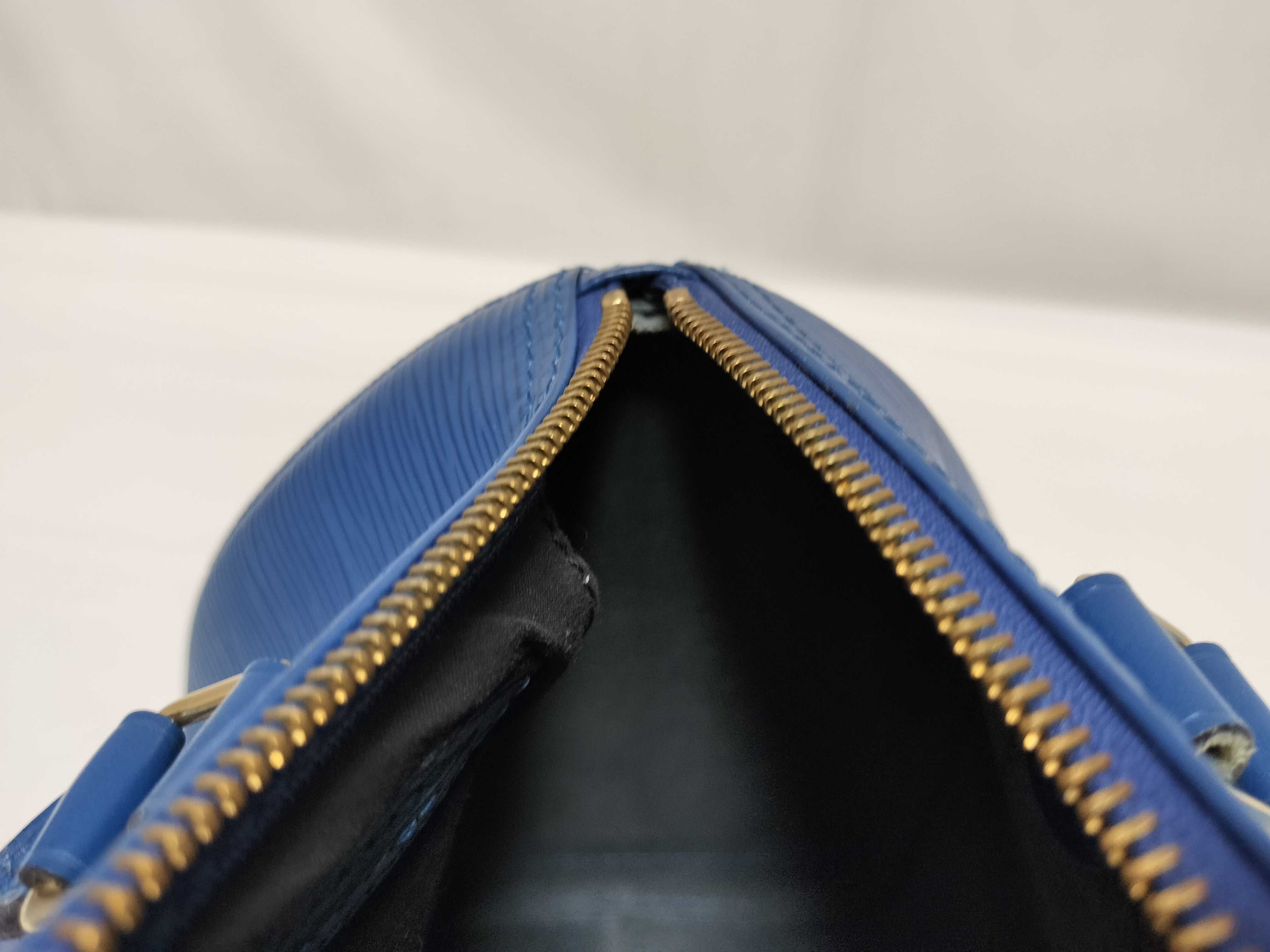 Epi Speedy Blue Boston Bag — view 8