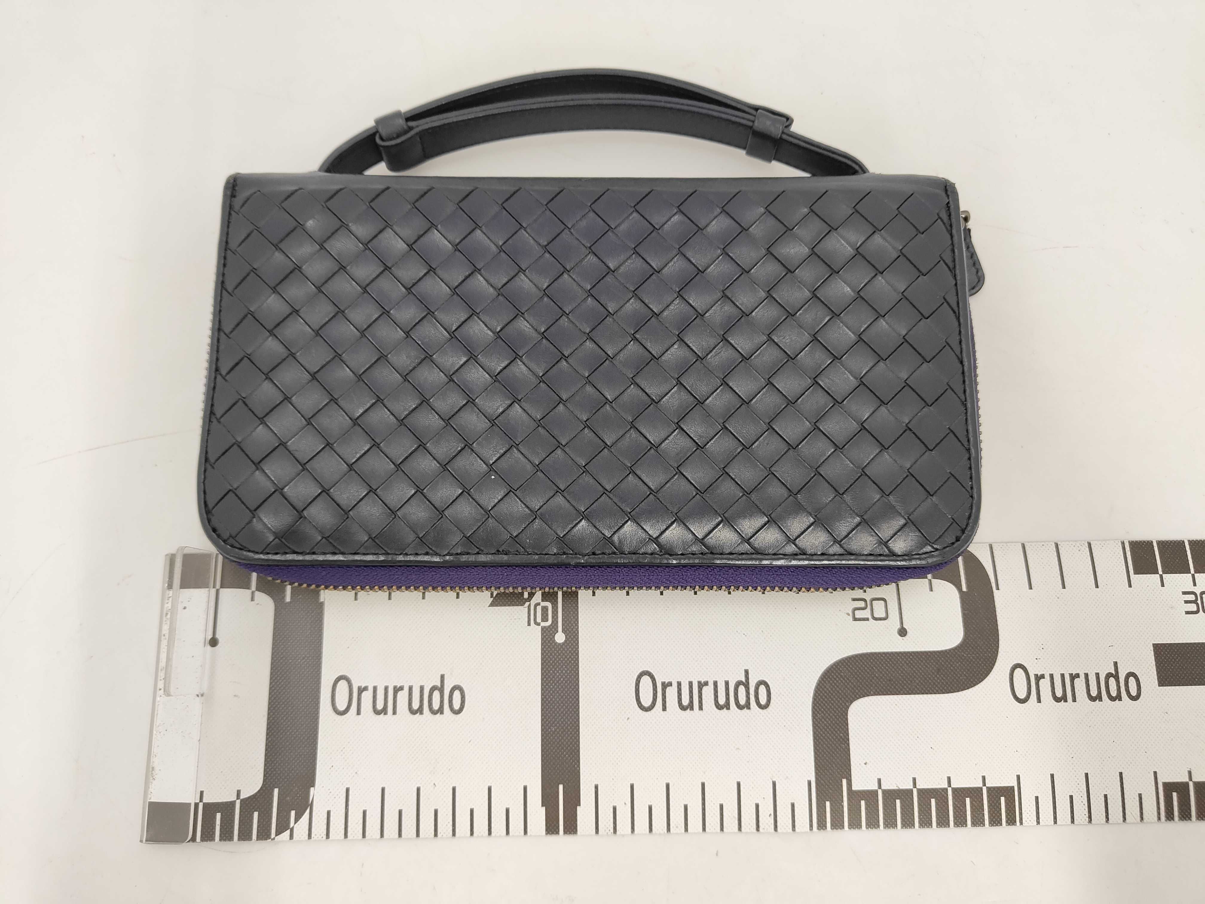 Long Wallet Travel Case Intrecciato Round Zip Wallet — view 2