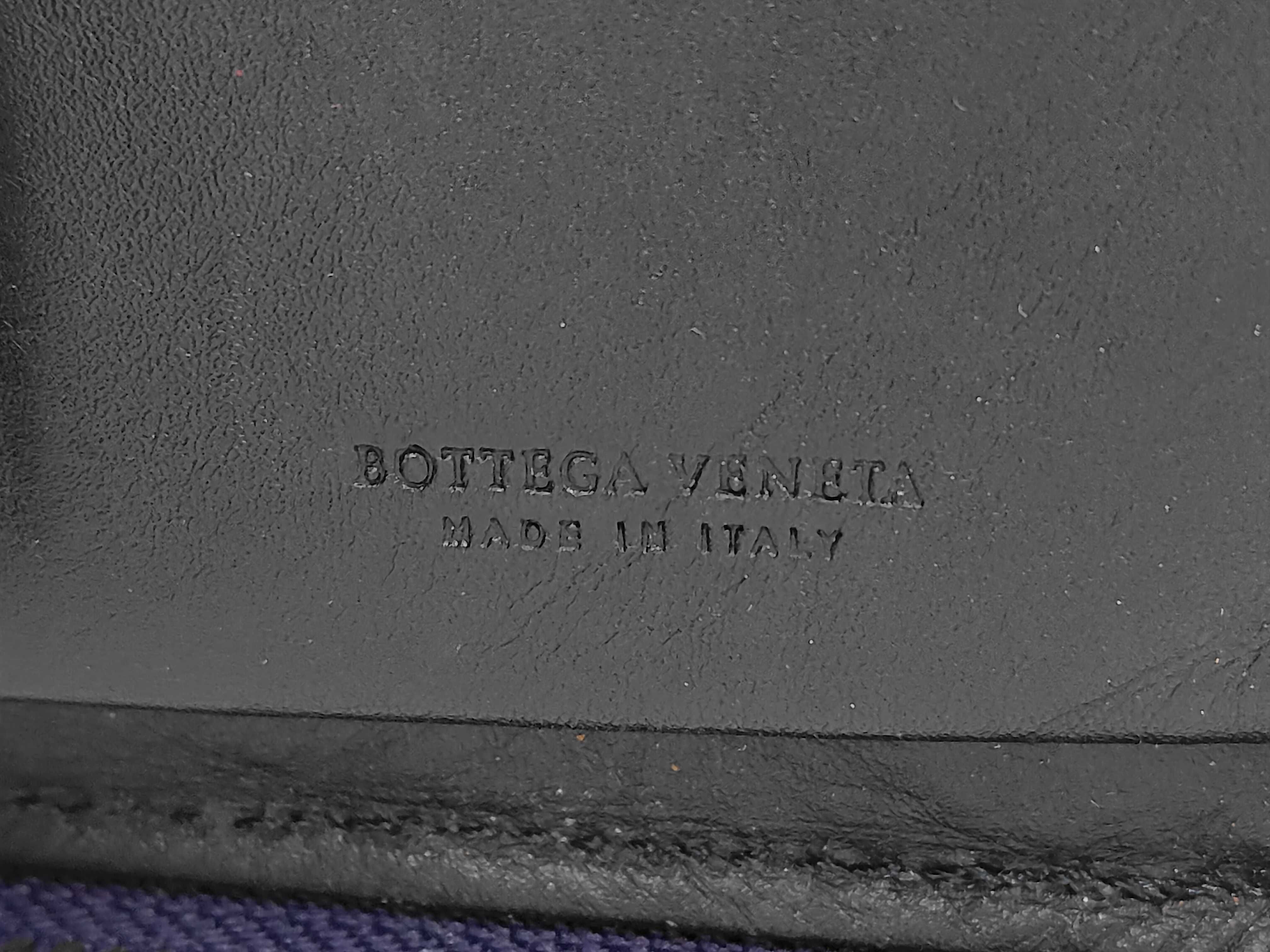 Long Wallet Travel Case Intrecciato Round Zip Wallet — view 10
