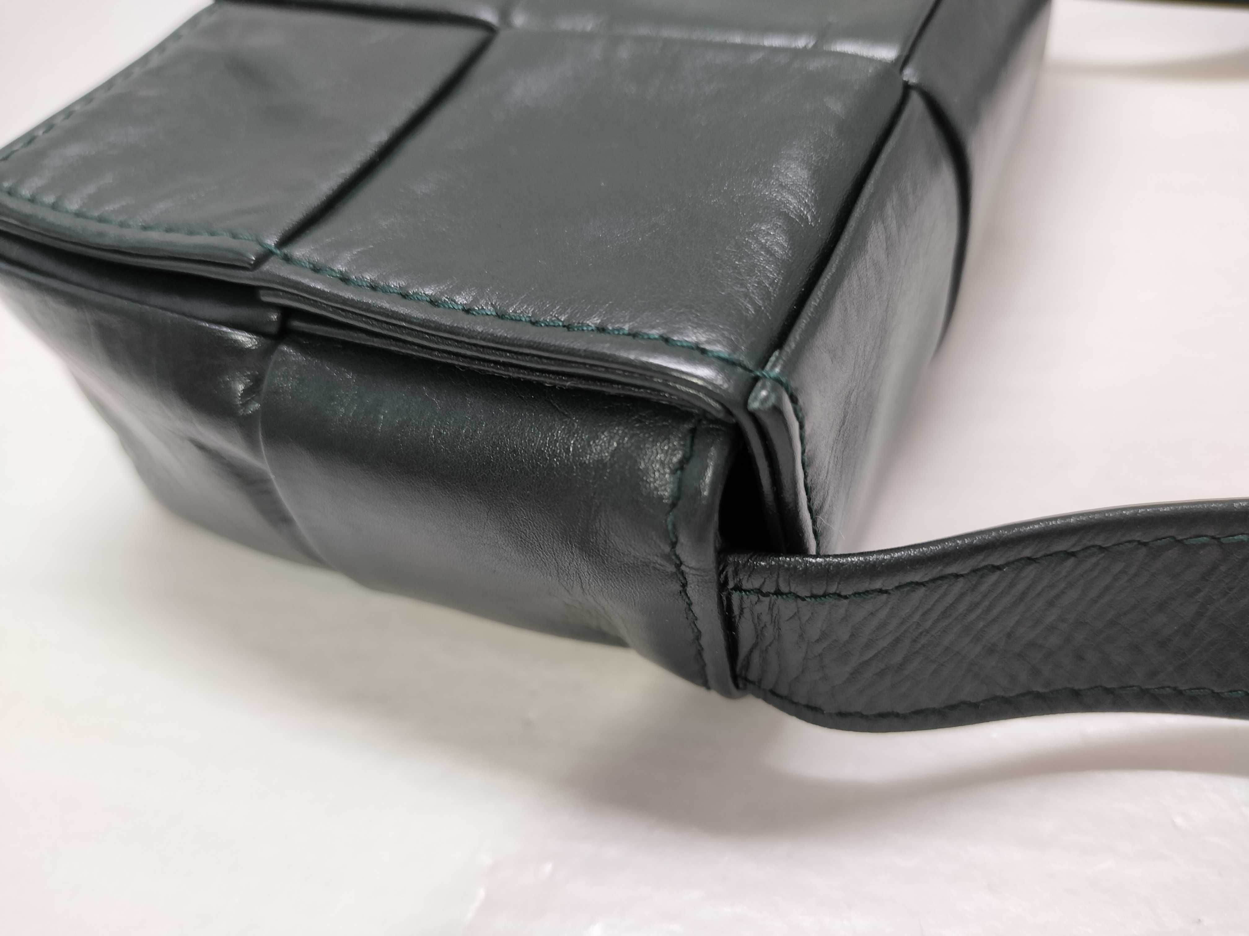 SG - Bottega Veneta Maxi Intrecciato Cassette Mini Leather Shoulder Bag Green RF Shoulder Bag — view 5