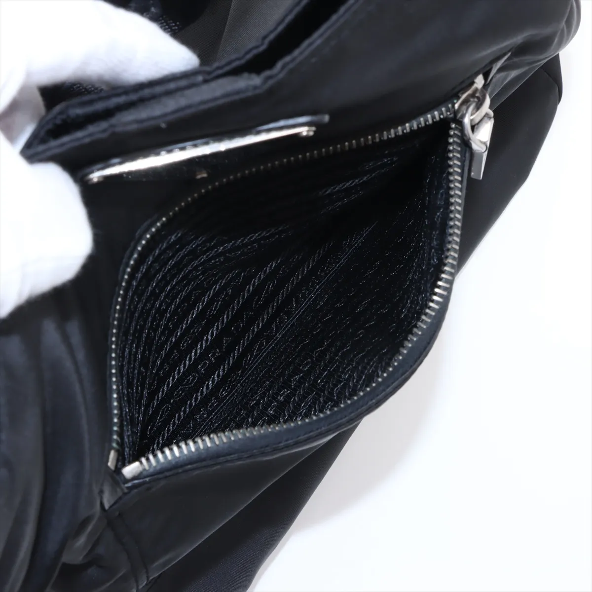 Tessuto Nylon x Leather 2WAY Handbag Black — view 10