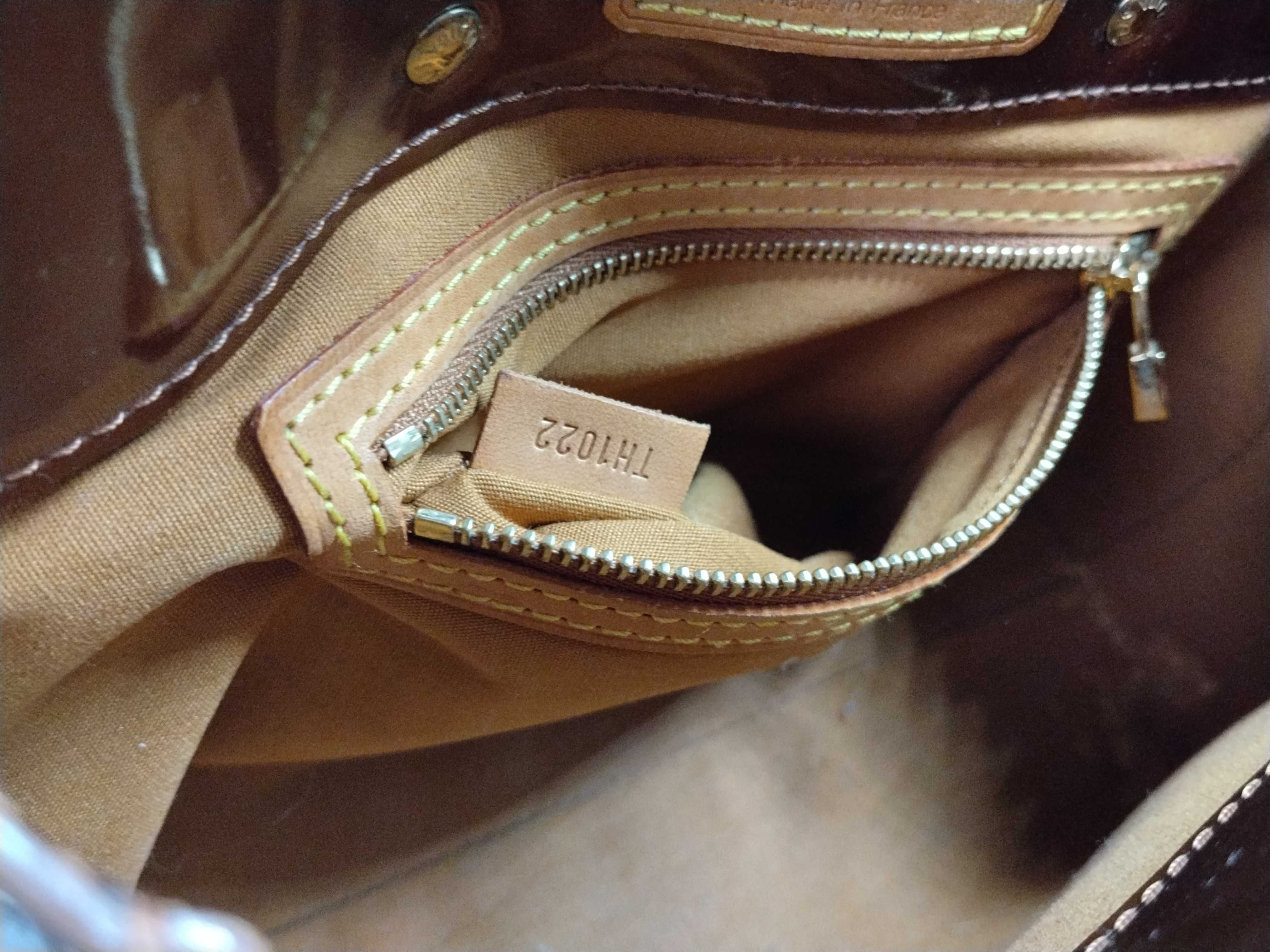 Vernis Lead PM Handbag — view 12