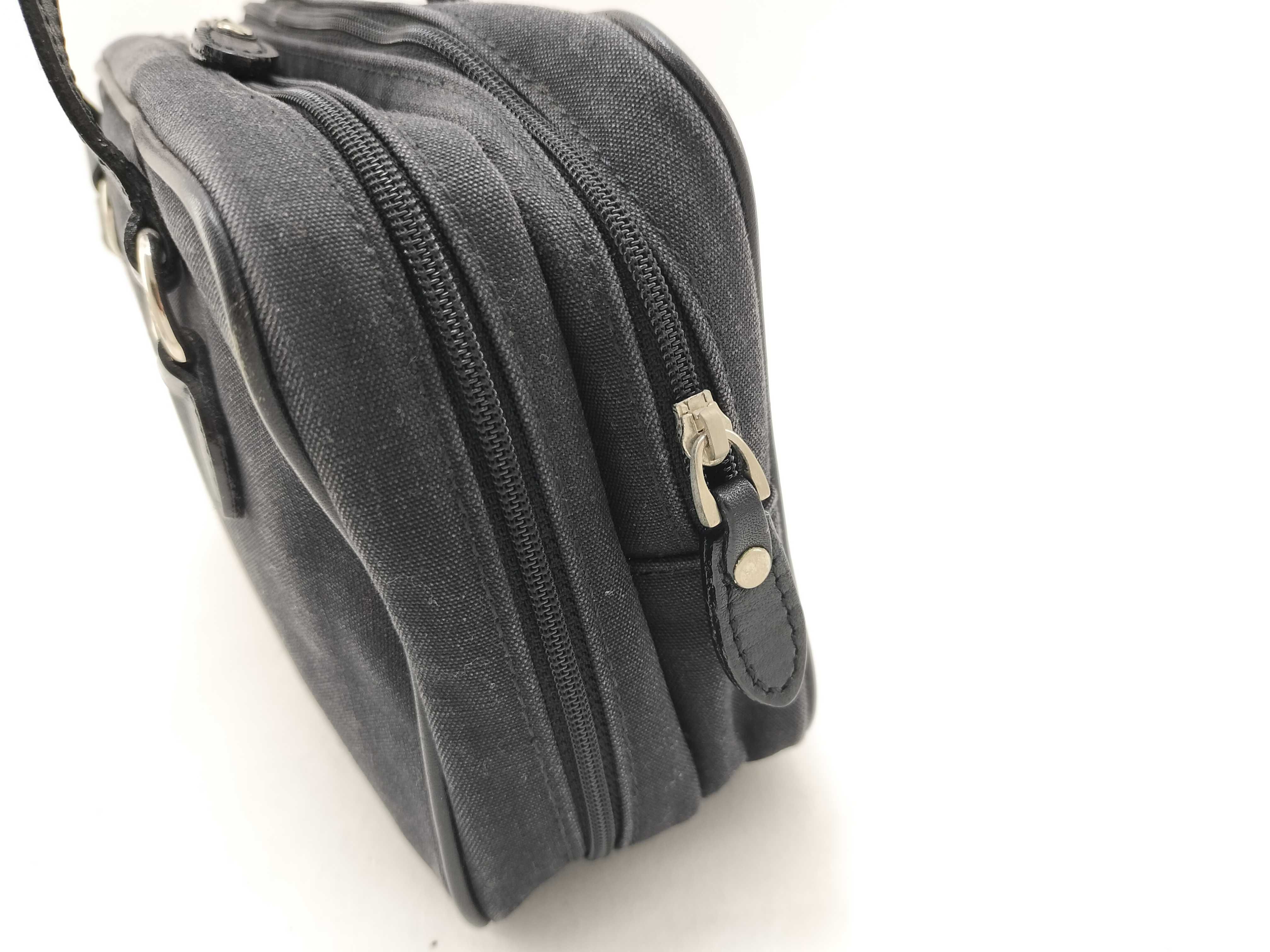 Blue Label Burberry Bag Horse Logo Heart Charm Handbag — view 9