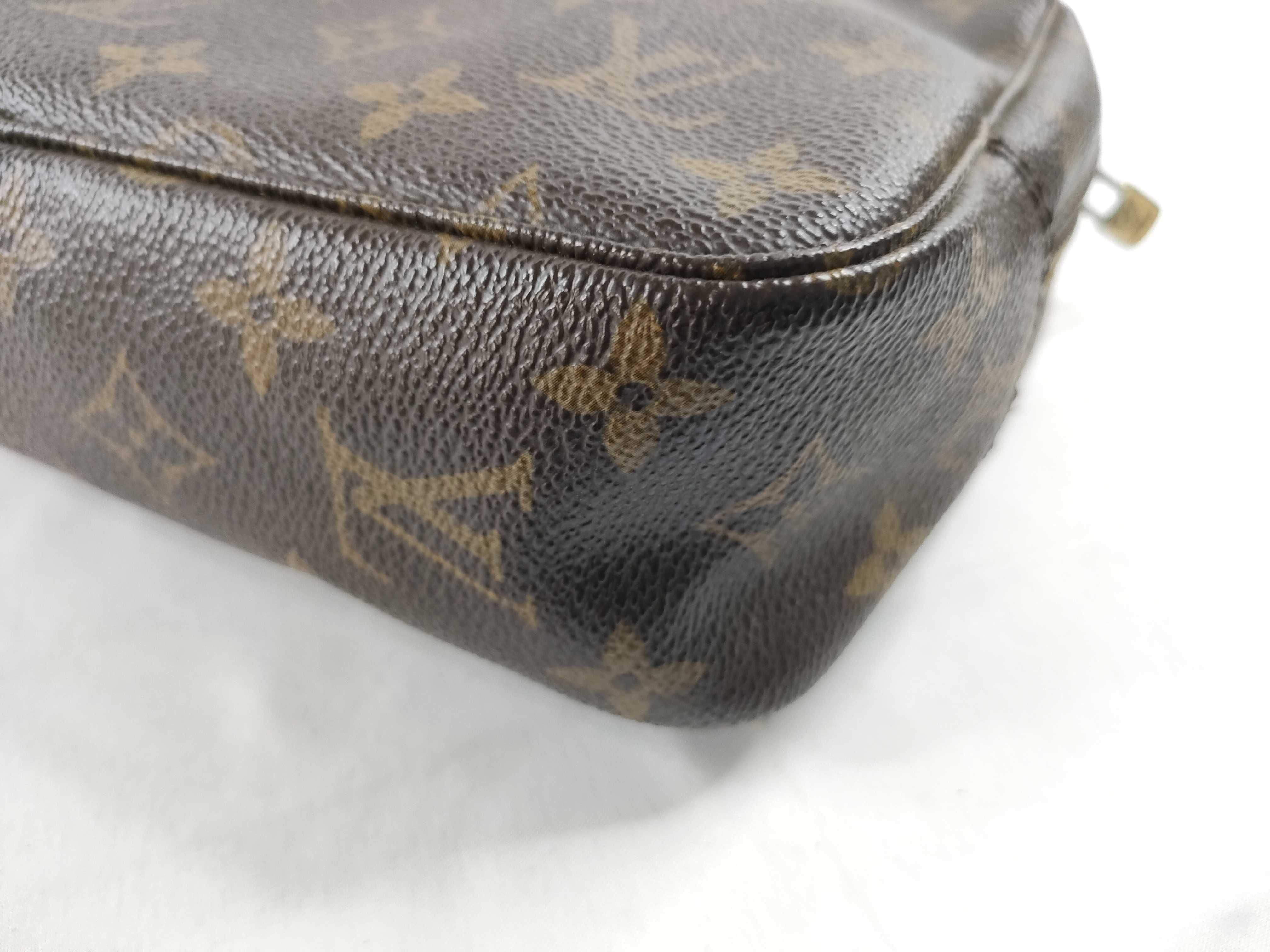 Monogram Louis Vuitton Trousses Toilette 23 Monogram M47524 882TH Second Bag — view 5