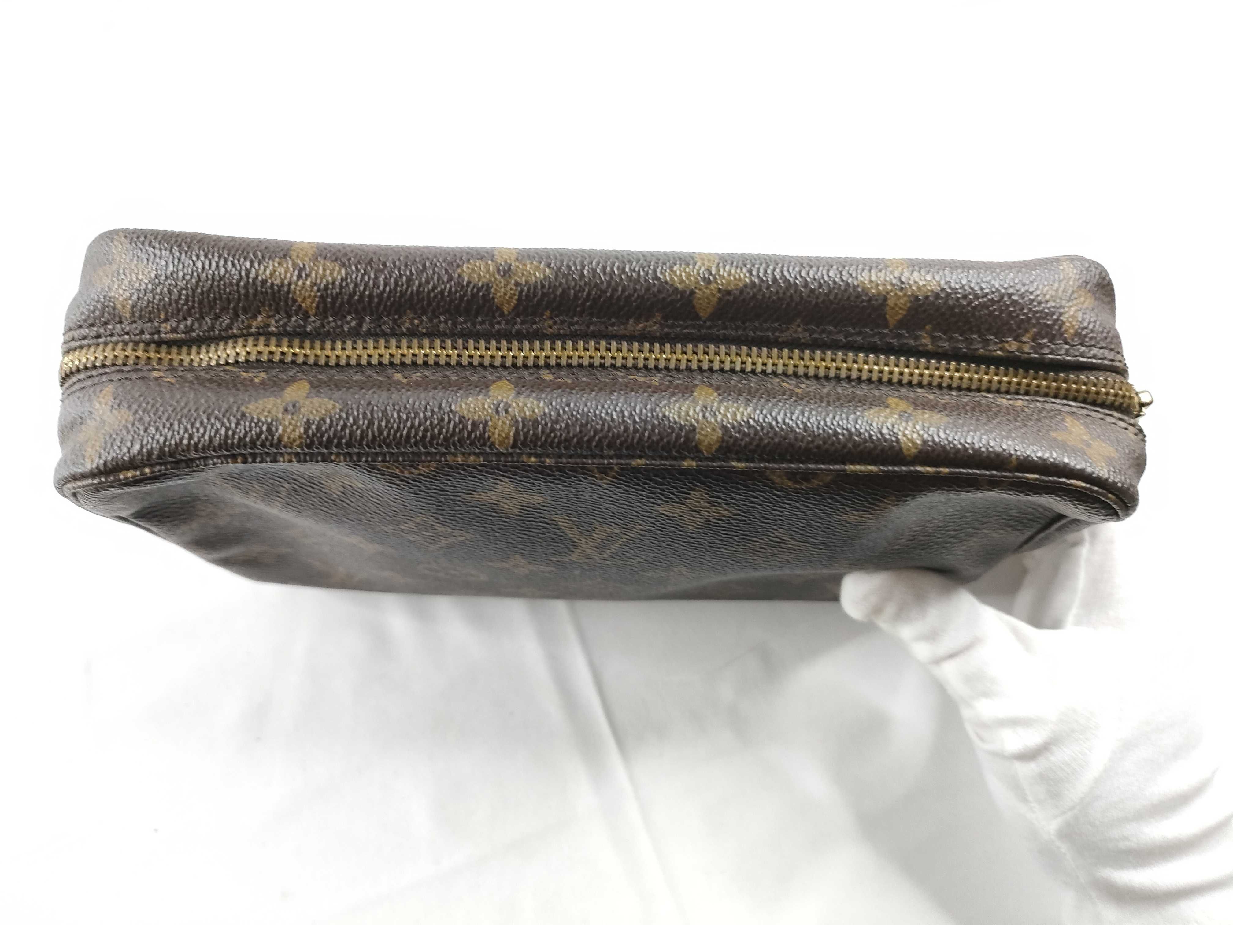 Monogram Louis Vuitton Trousses Toilette 23 Monogram M47524 882TH Second Bag — view 6