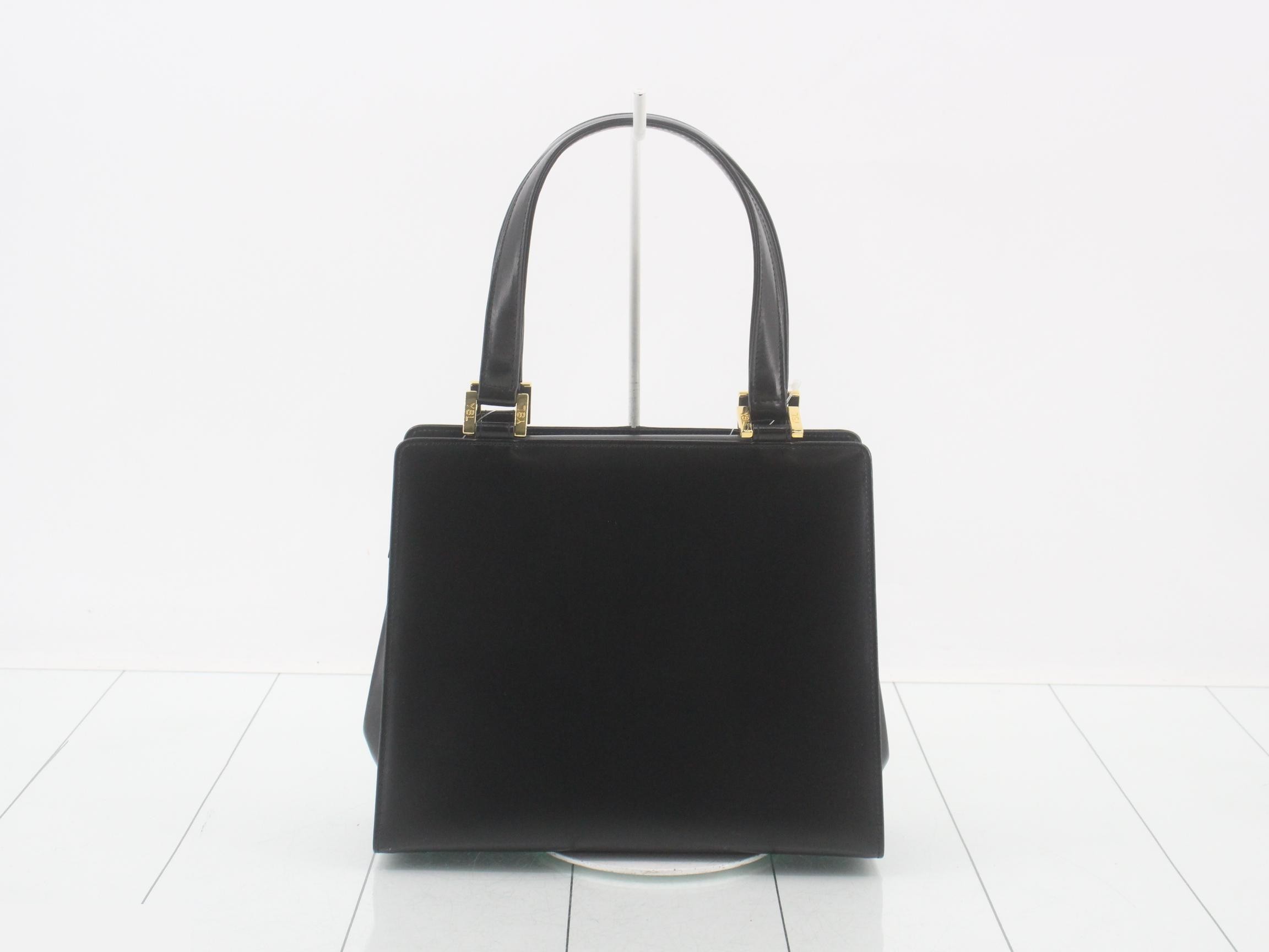 leather handbag — view 2
